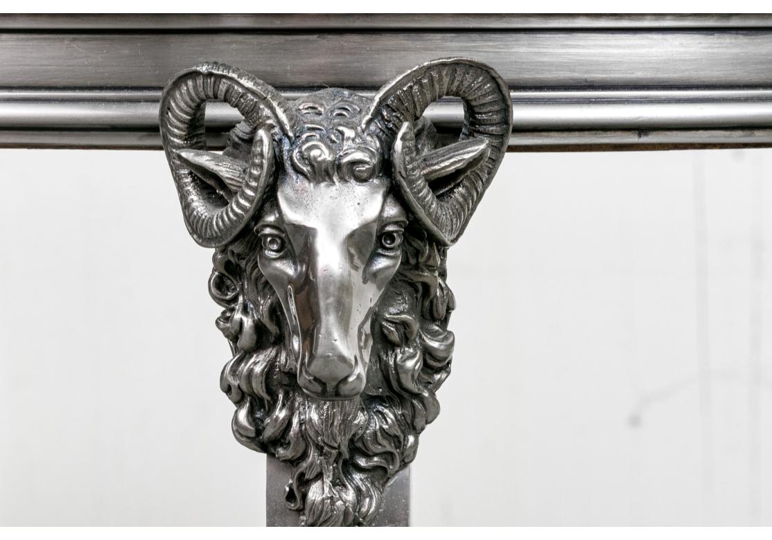 Table d'appoint de style Louis XV en bronze argenté et marbre noir de Belgique Gueridon en vente 12