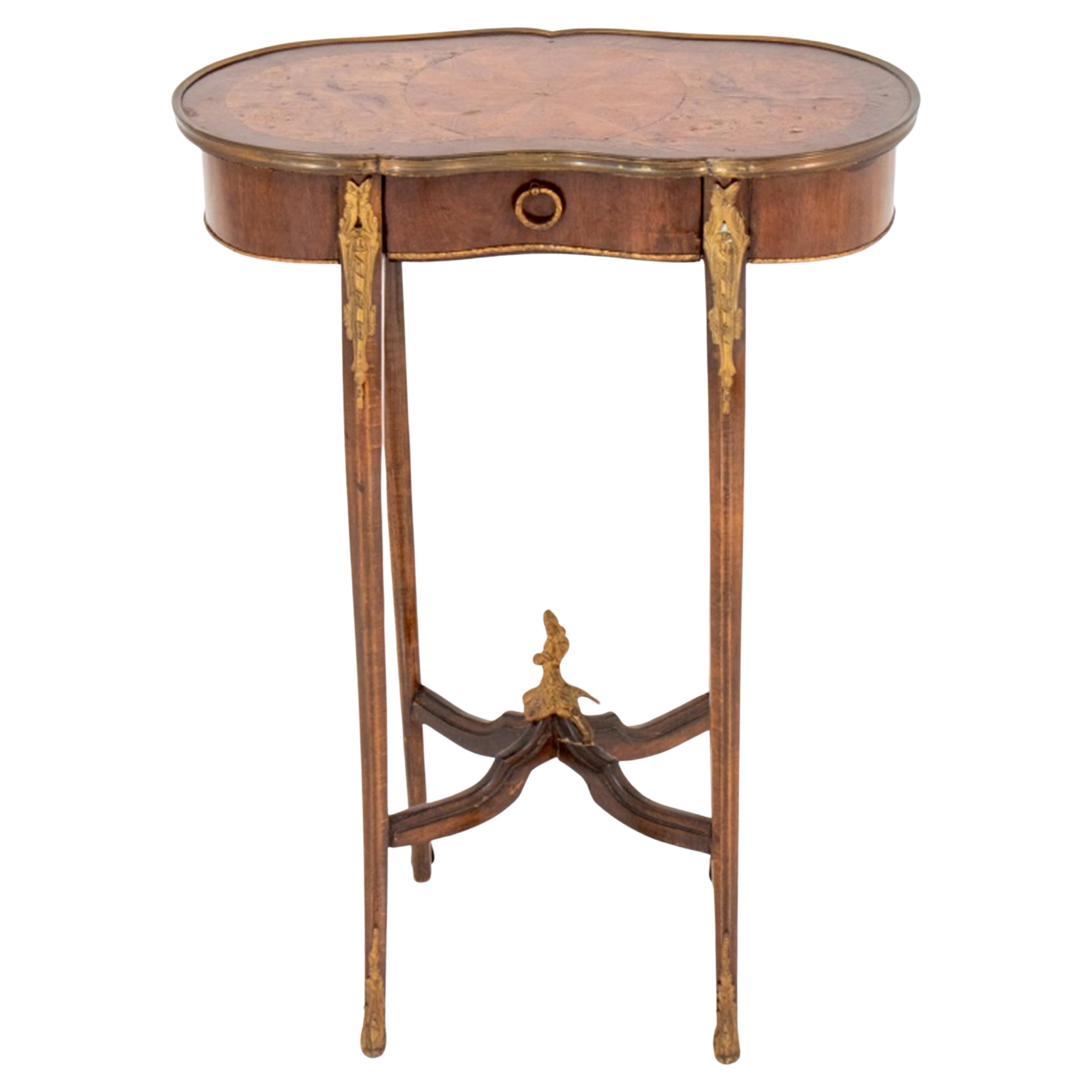 Louis XV Style "Table a Rognon" Side Table