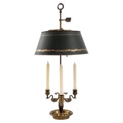 Dreiflammige Bouillotte-Lampe im Louis-XV-Stil