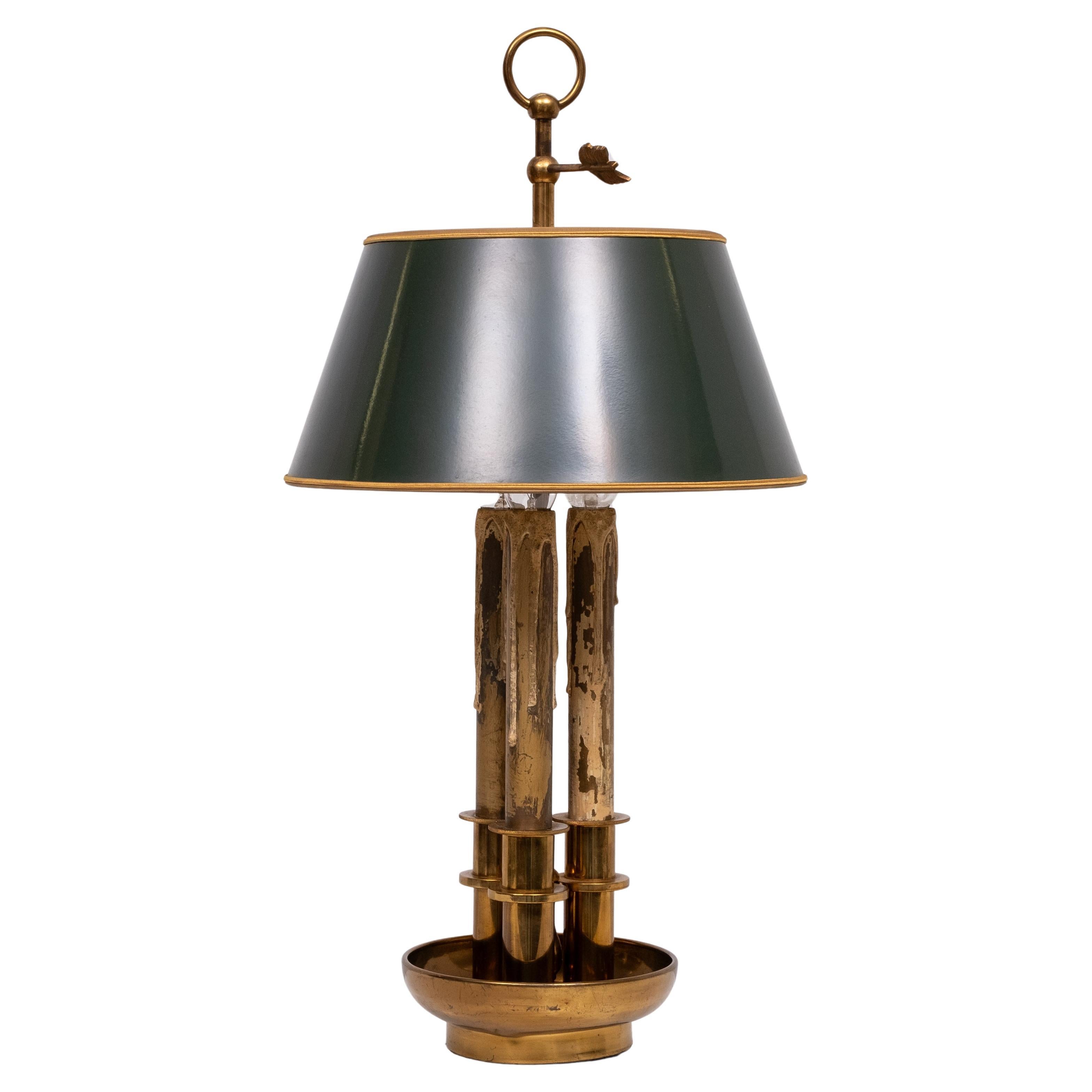 Lampe bouillotte à trois lumières de style Louis XV  France