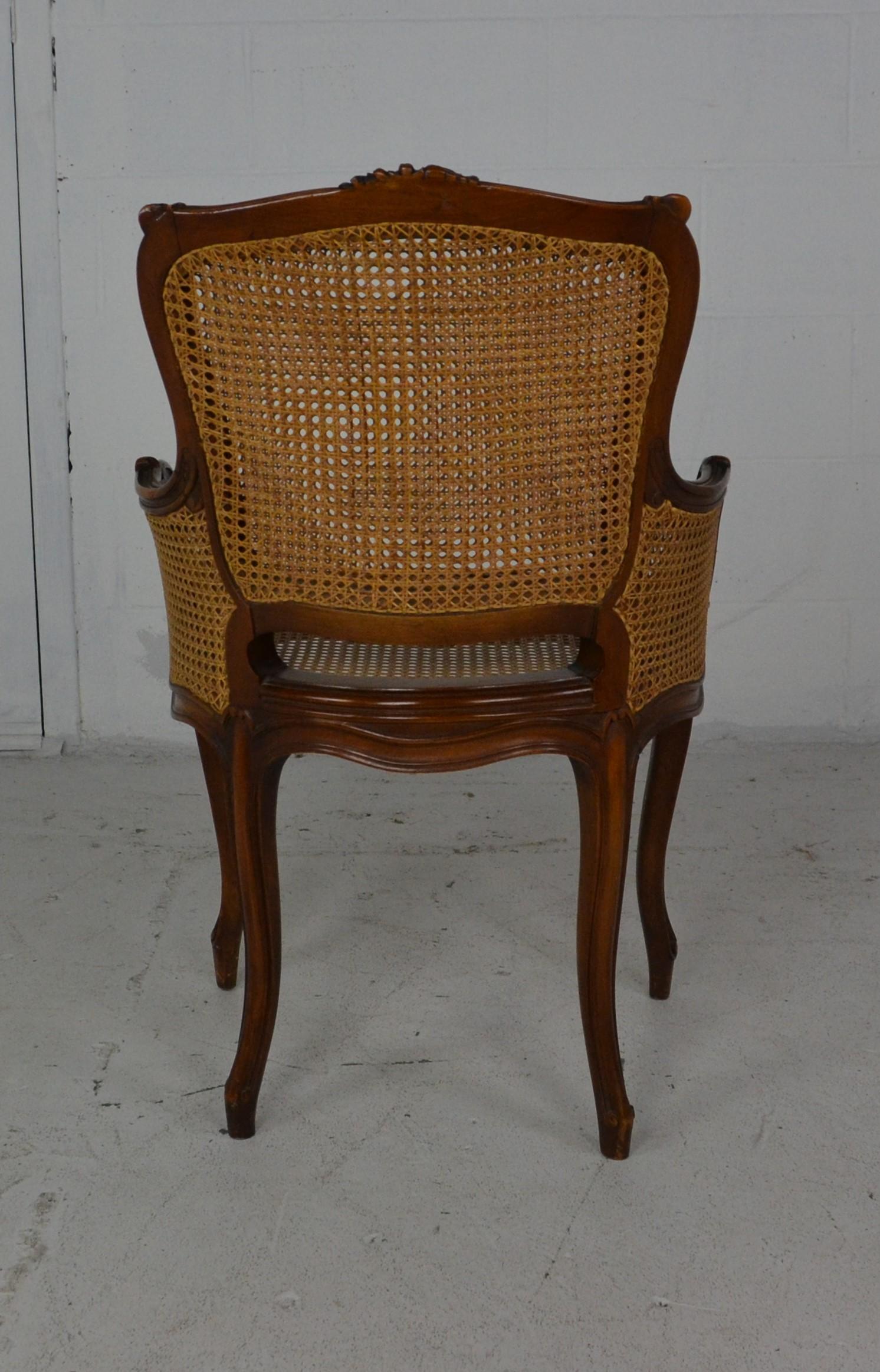 Louis XV Style Vanity Chair In Good Condition In Pomona, CA