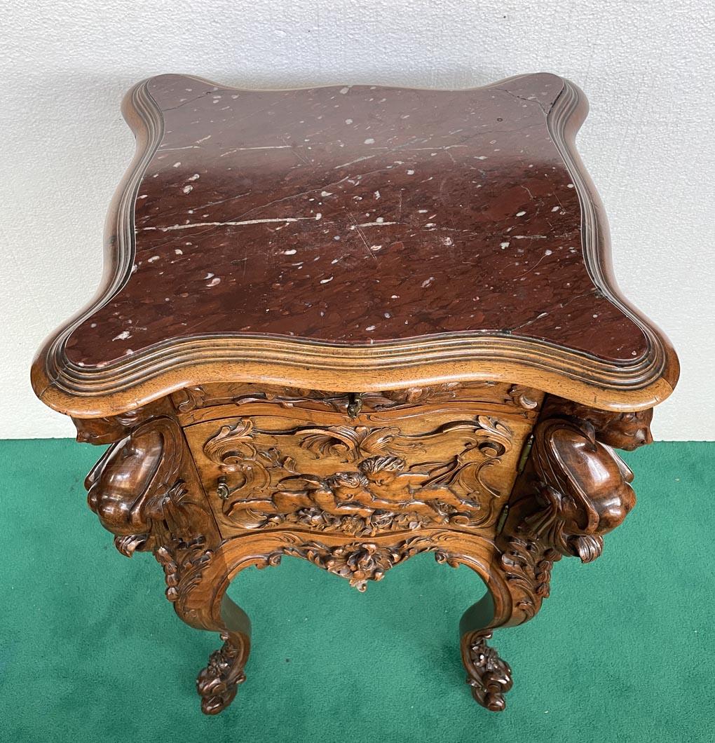 Louis XV style walnut bedroom For Sale 8