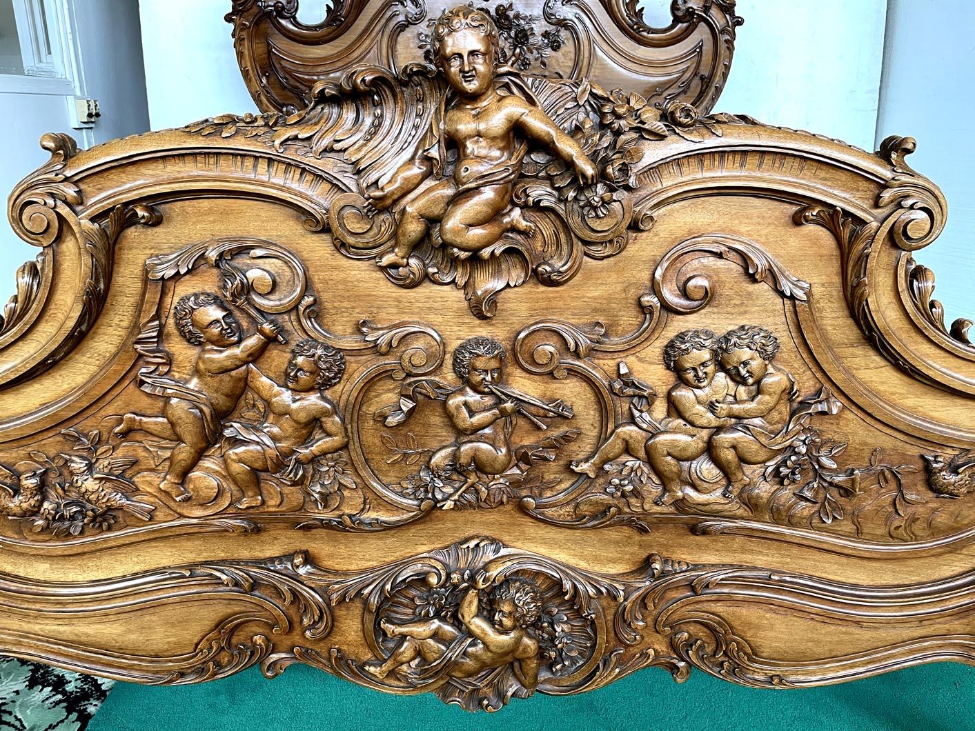 Hand-Carved Louis XV style walnut bedroom For Sale