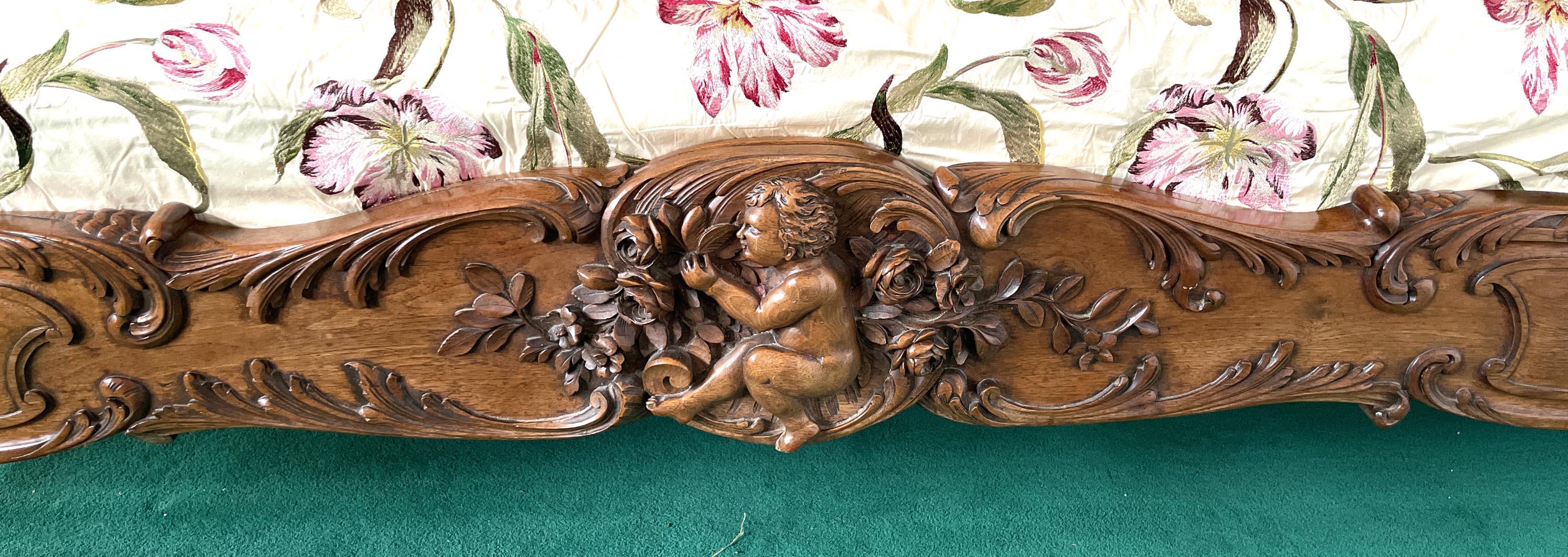 19th Century Louis XV style walnut bedroom For Sale
