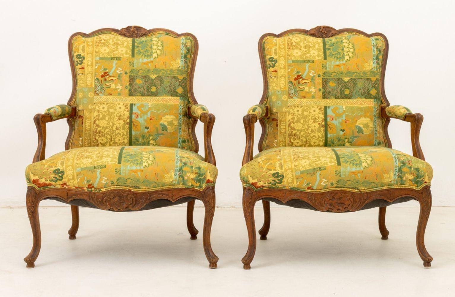 Louis XV Style Walnut Fauteuils, Pair In Good Condition For Sale In Astoria, NY