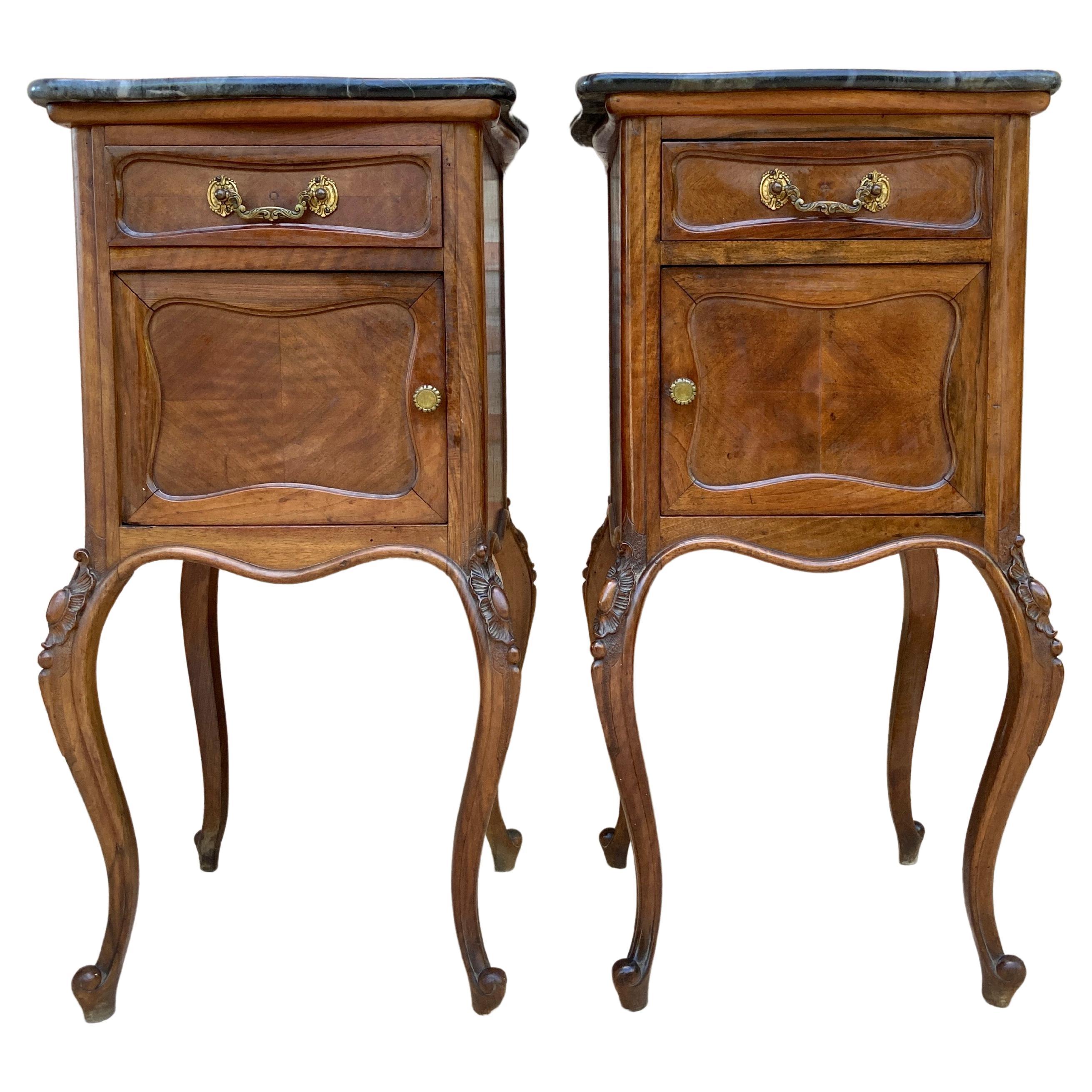 Louis XV Style Walnut Nightstands with Marble Top, 1930s, Set of 2 For Sale