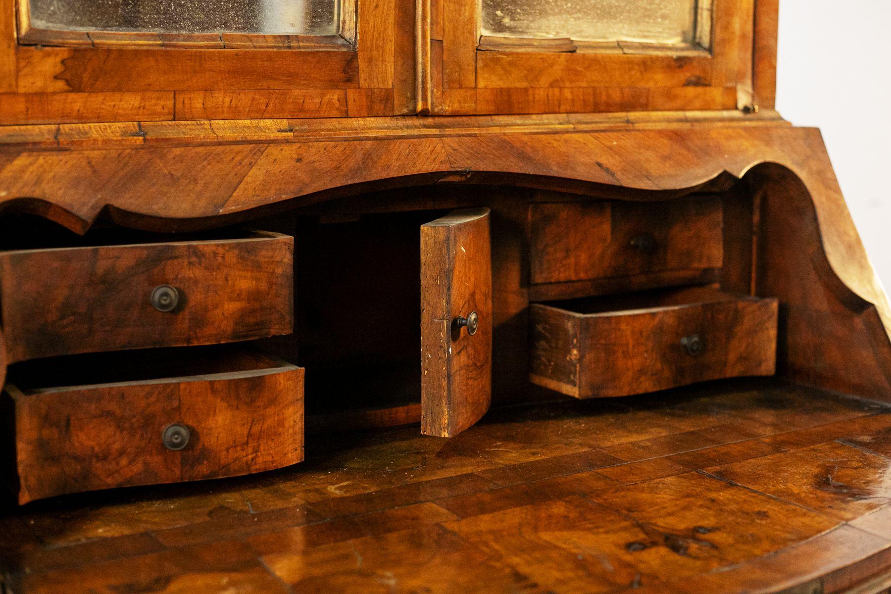 Louis XV Style Walnut Root Cabinet 19th Century For Sale 4