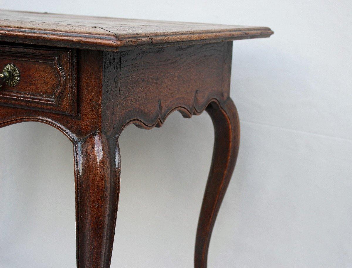 Louis XV.-Tisch aus dem 18. Jahrhundert (Eichenholz) im Angebot