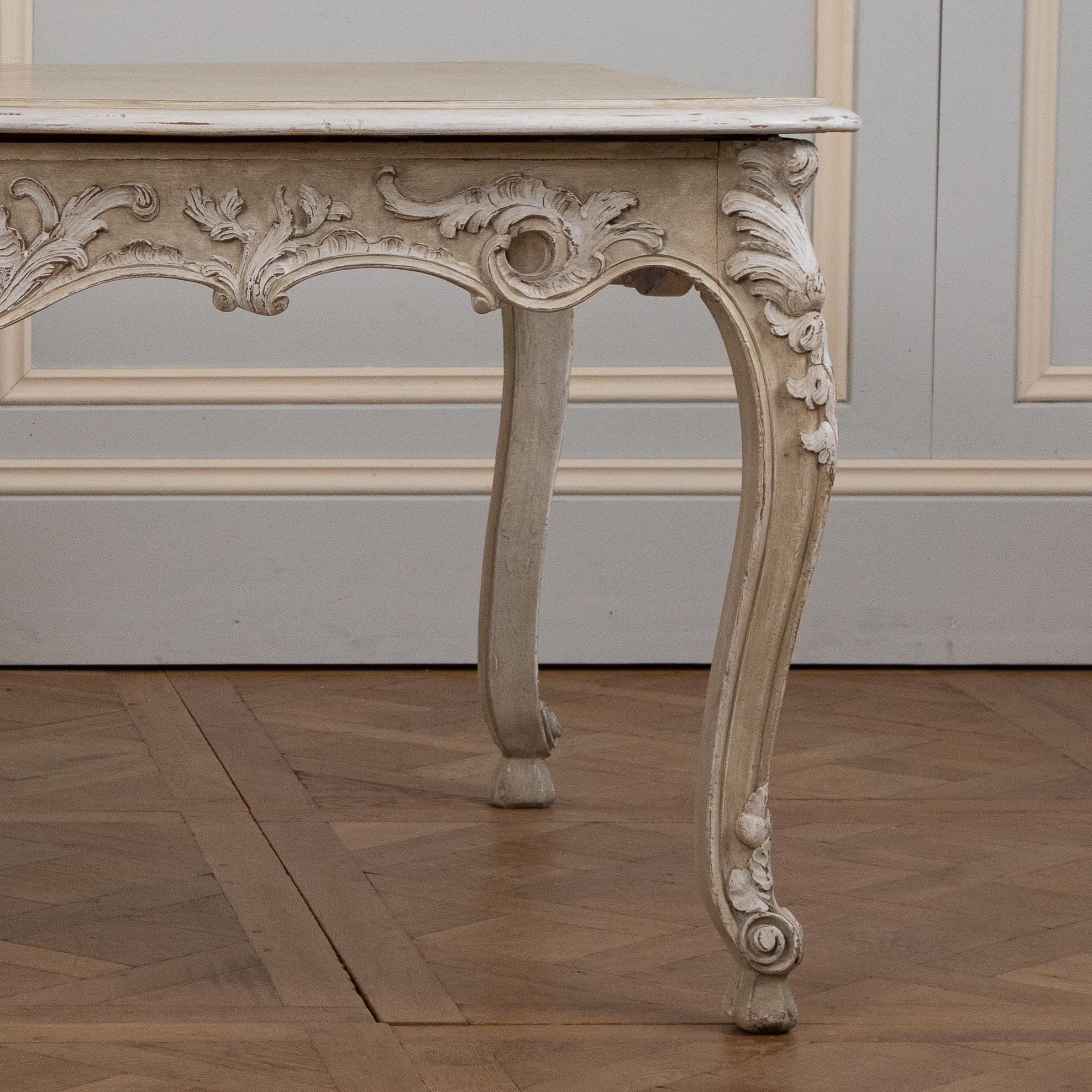 Louis XV  table For Sale 1