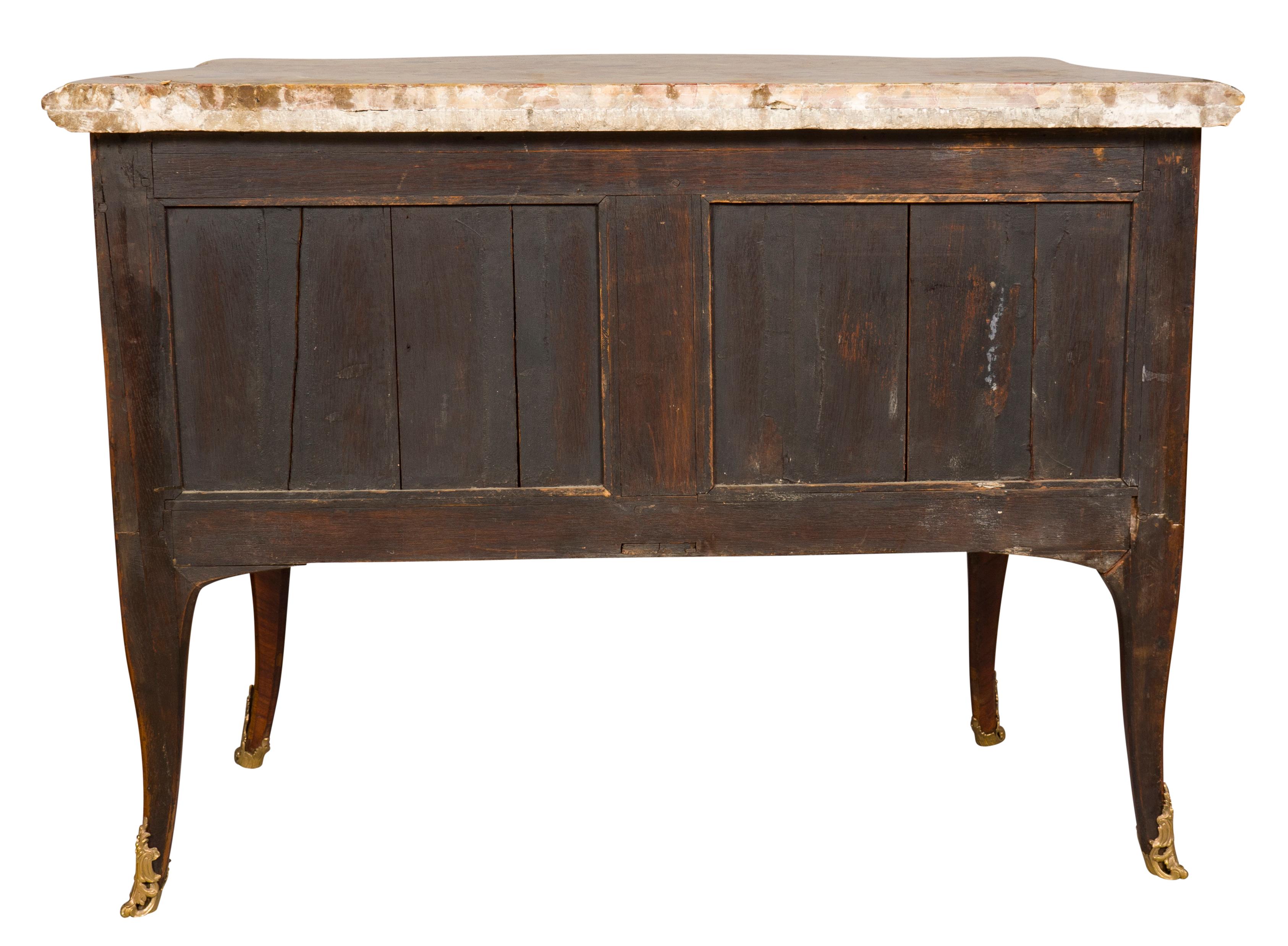 Mid-18th Century Louis XV Tulipwood and Parquetry Commode For Sale