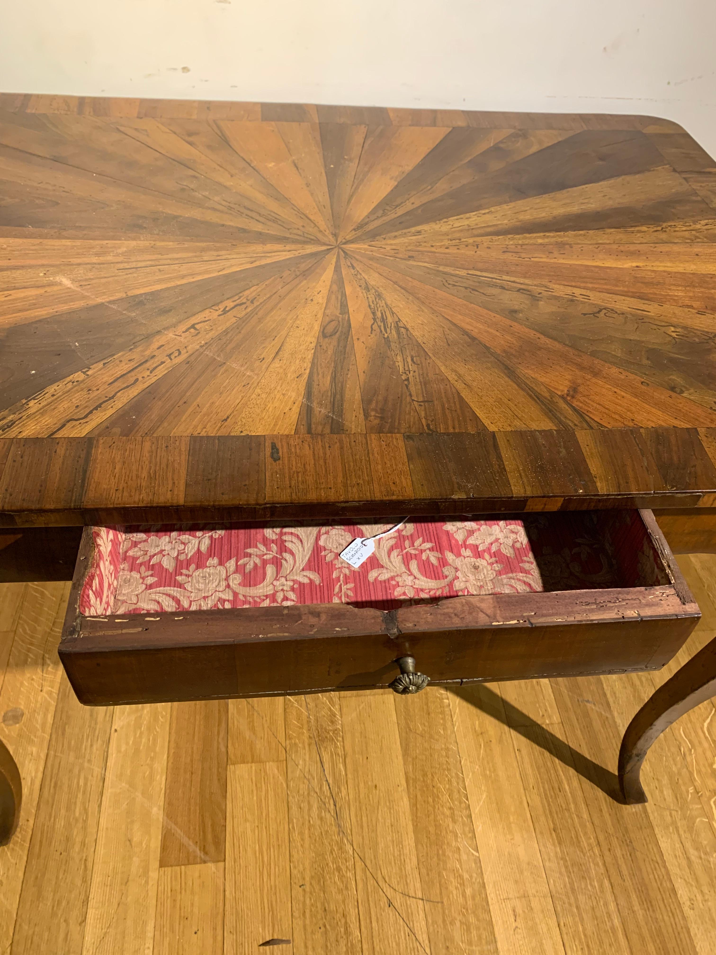 Louis XV Tuscany Walnut Veneered Writing Table For Sale 1