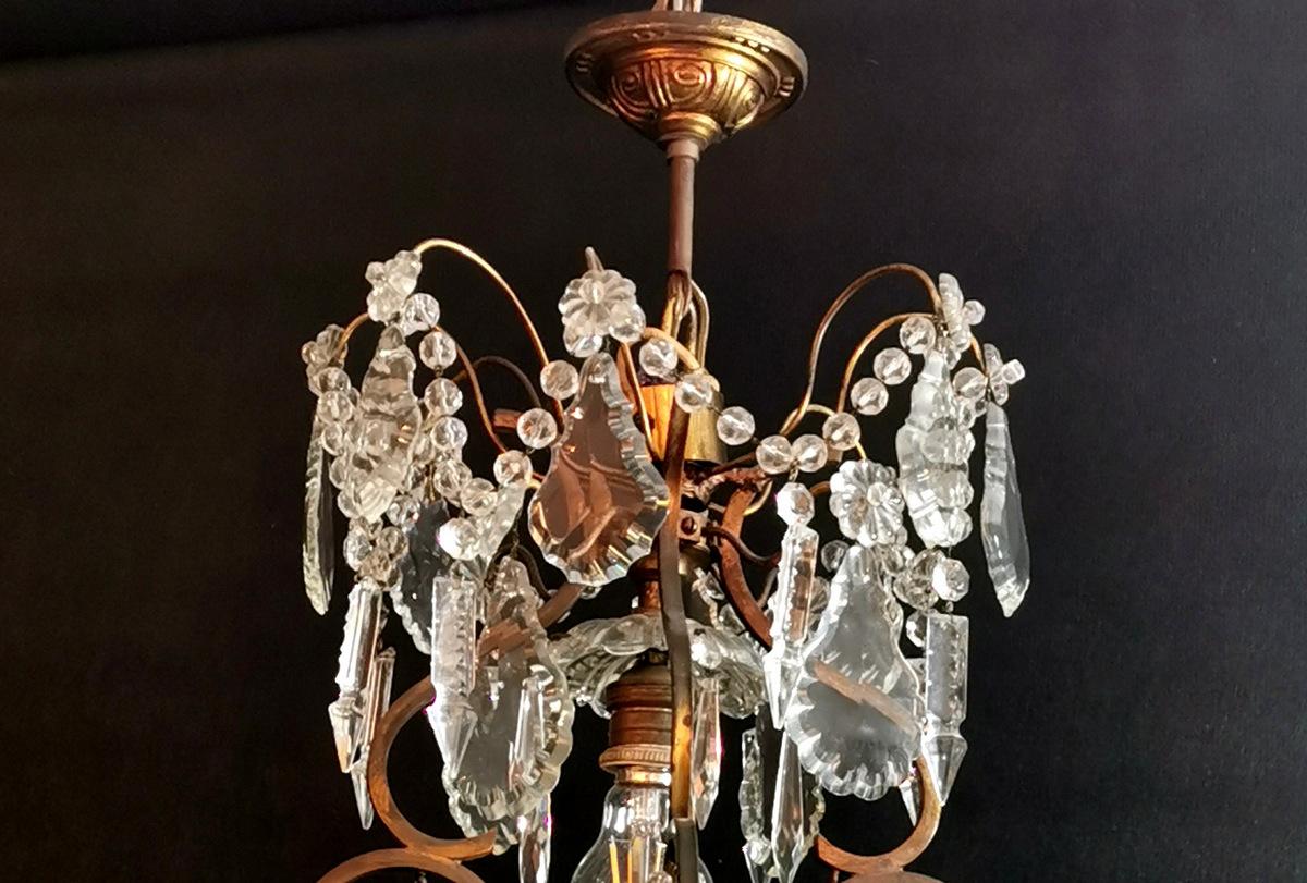 Louis XV Venetian Style Italian Chandelier in Bronze with Cut Crystals 7