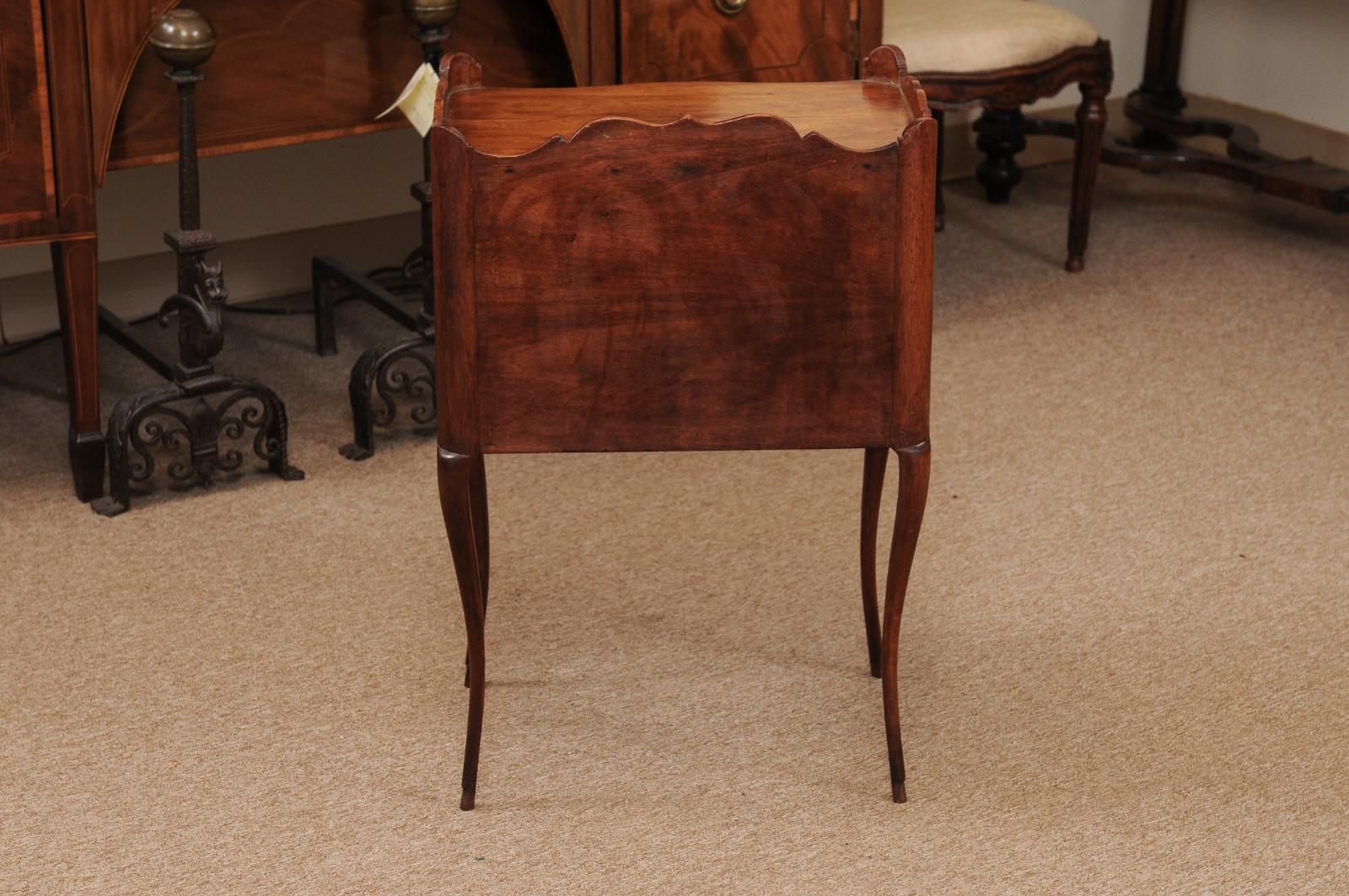 Louis XV Walnut Chevet with Open Shelf, Drawer, & Cabriole Legs For Sale 5