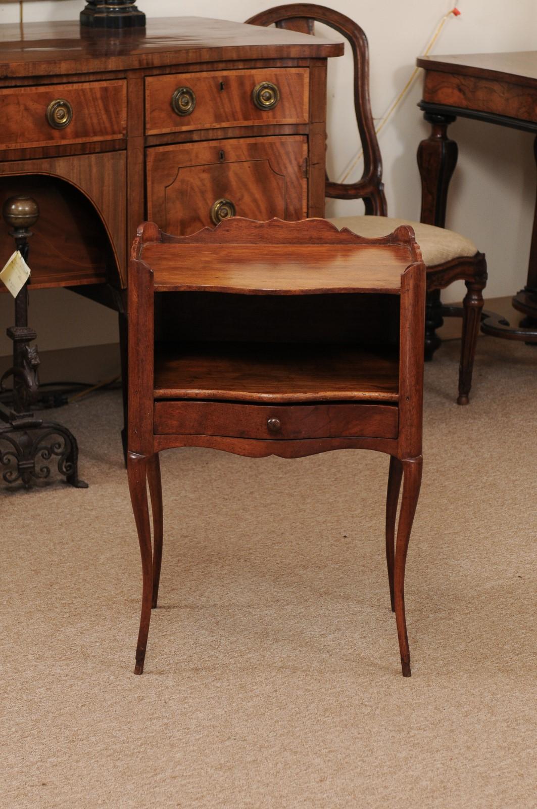 Louis XV Walnut Chevet with Open Shelf, Drawer, & Cabriole Legs For Sale 10