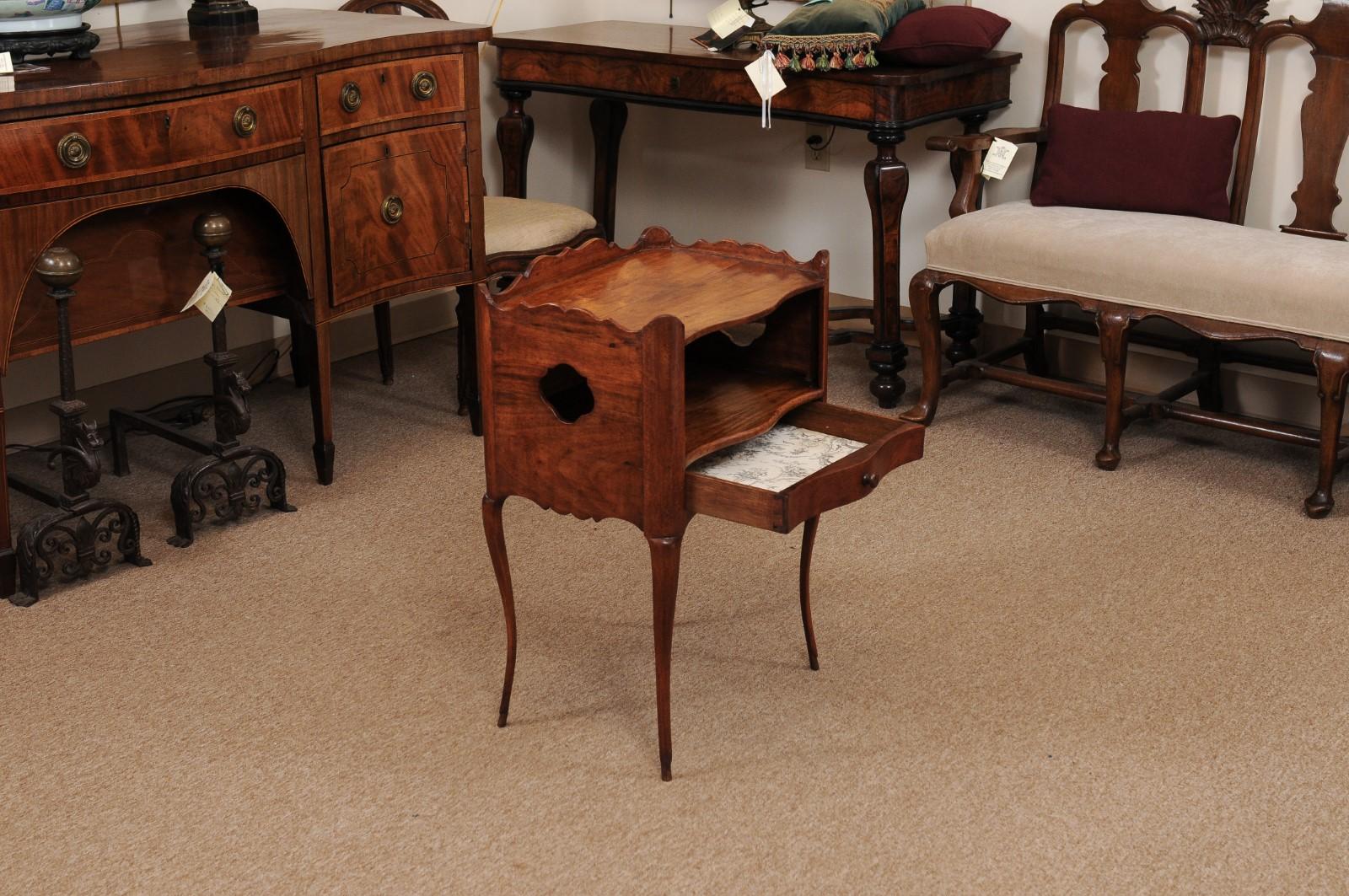 18th Century Louis XV Walnut Chevet with Open Shelf, Drawer, & Cabriole Legs For Sale