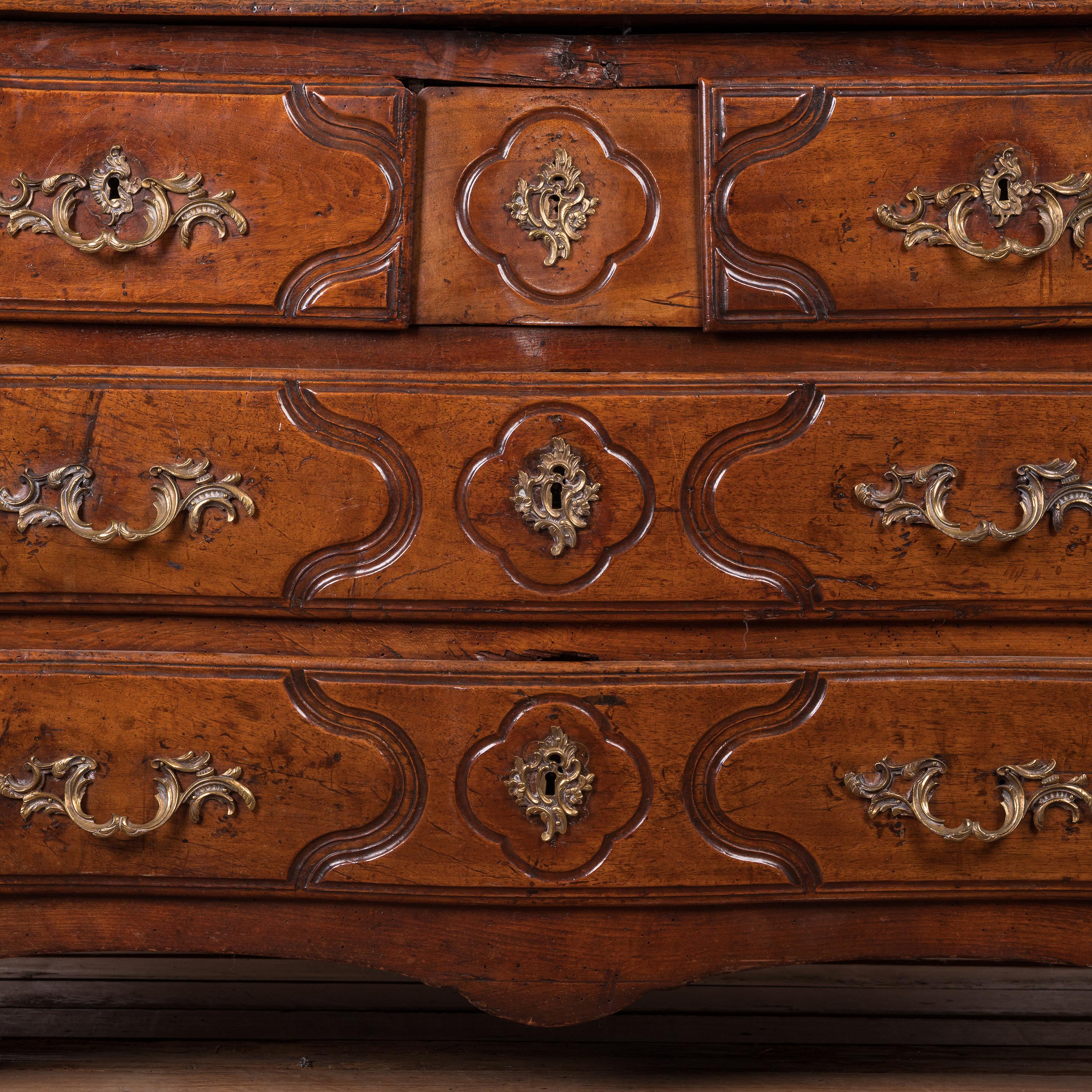 French Louis XV Walnut Commode, 18th Century For Sale