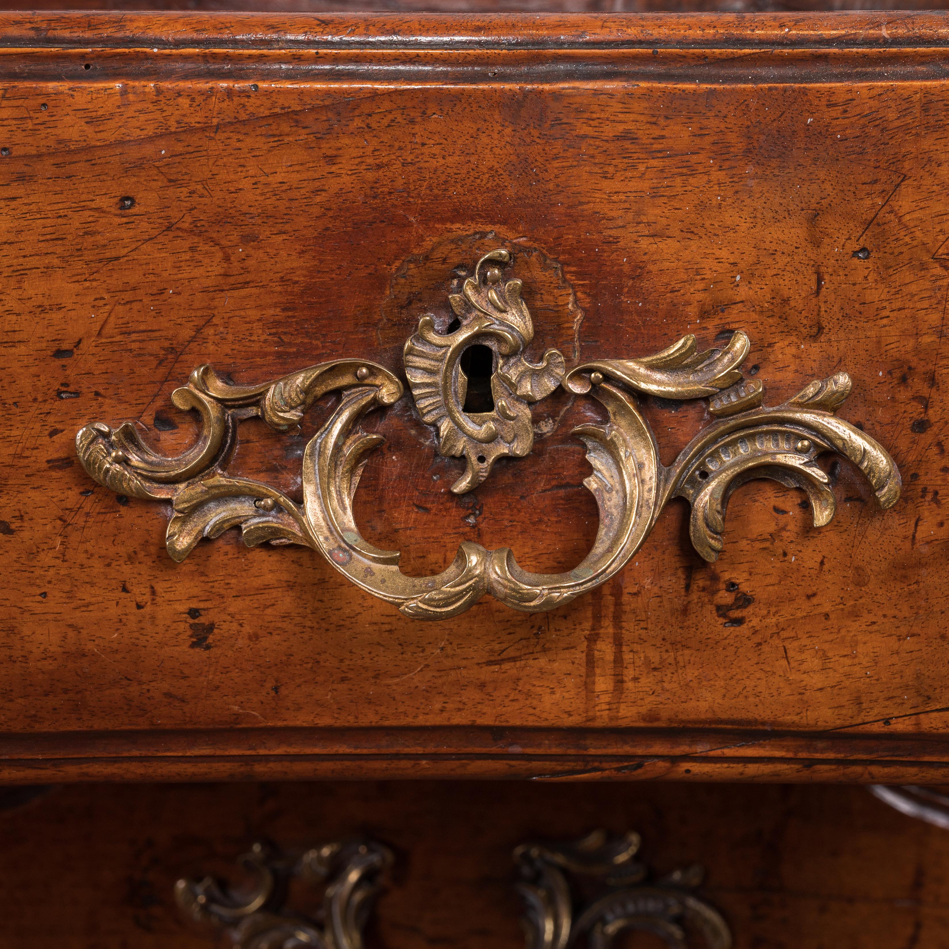 Louis XV Walnut Commode, 18th Century For Sale 2