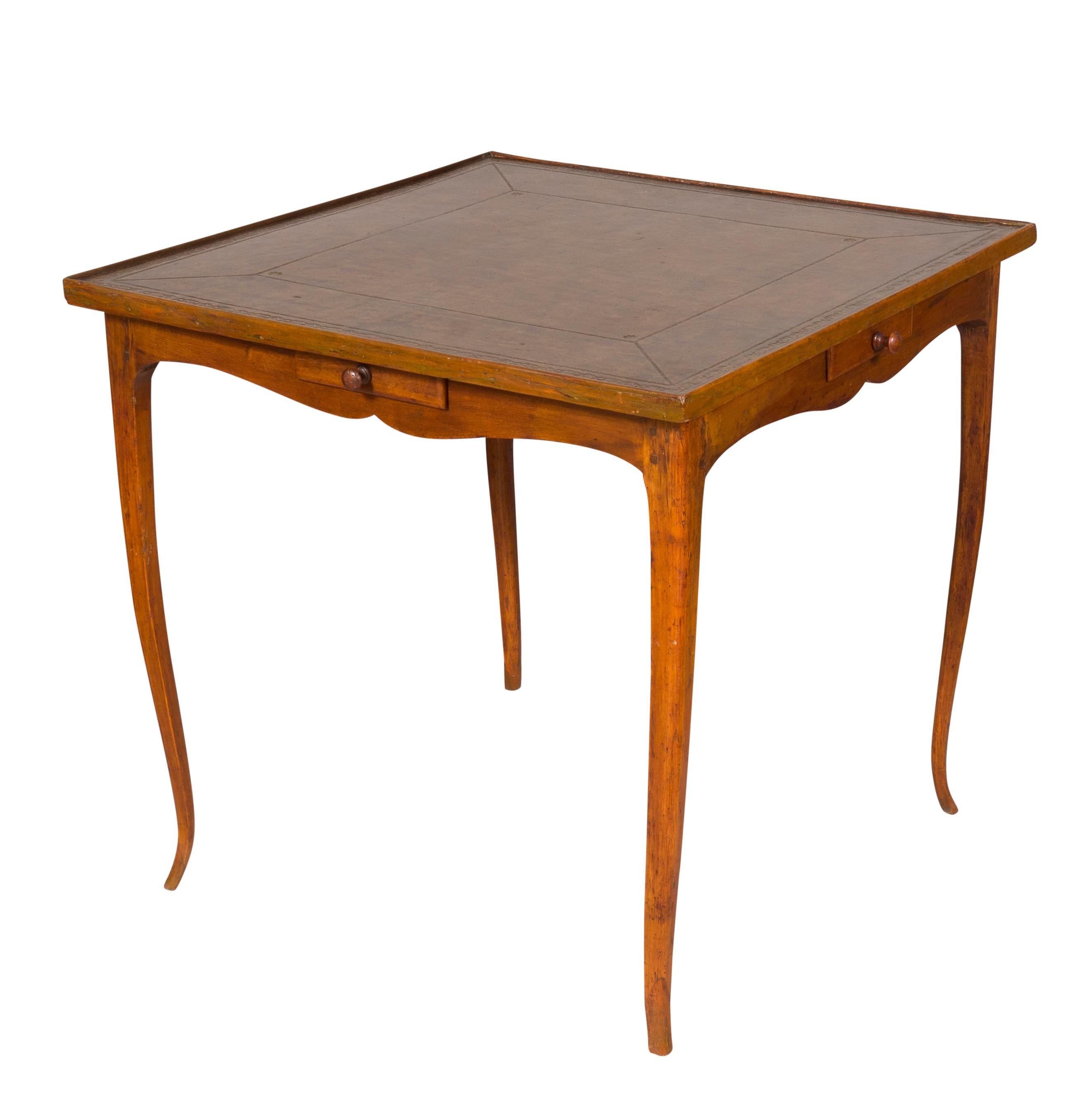 Louis XV Nussbaum Spieltisch im Zustand „Gut“ im Angebot in Essex, MA