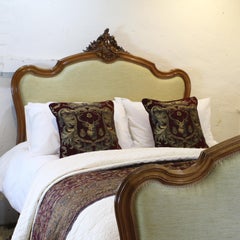 Louis XV with Chenille Panels, WK109