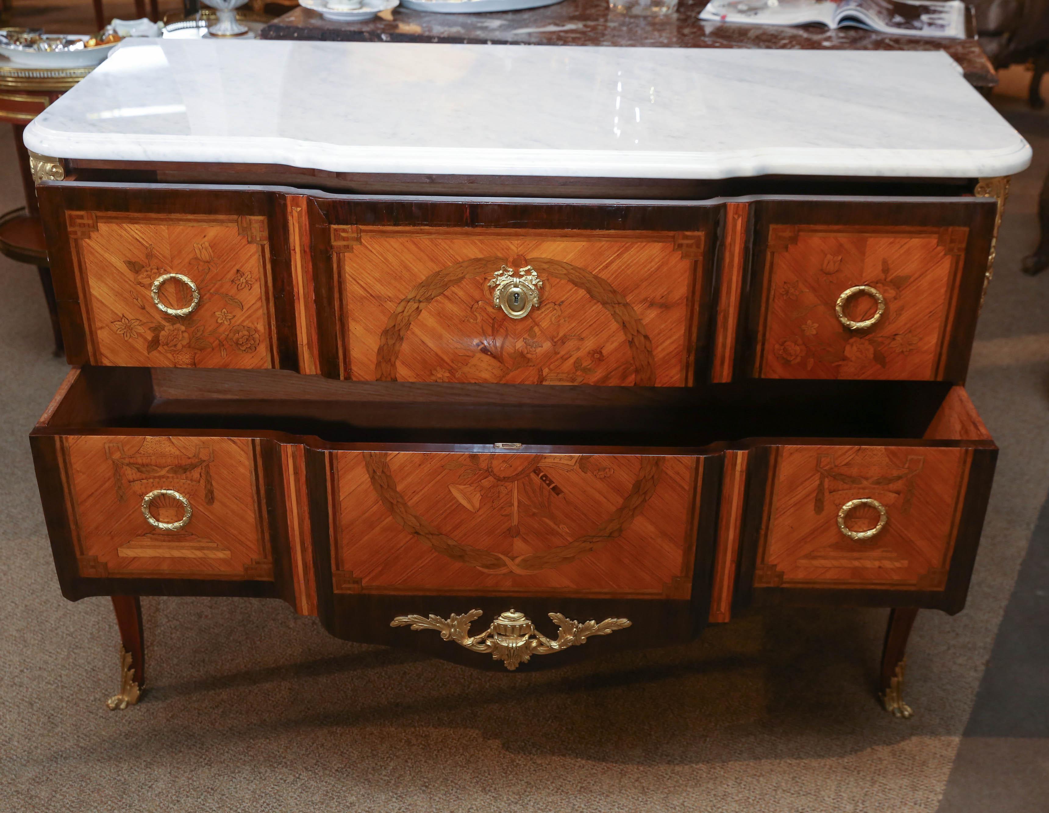 Kingwood Louis XV/XVI-Style King Wood and White Marble-Top Commode