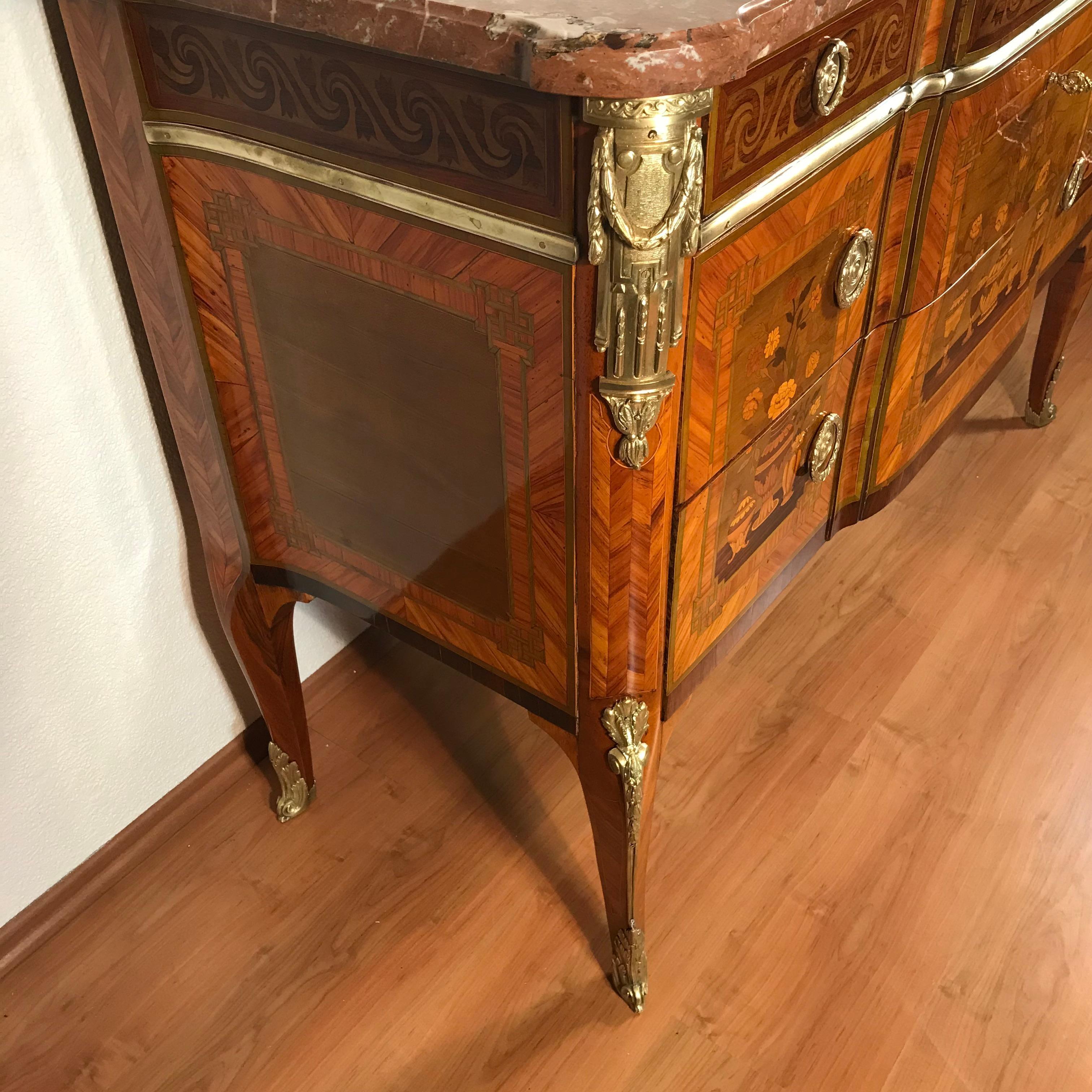 Louis XVI Commode de transition Louis XV - XVI, France 1770-80 en vente