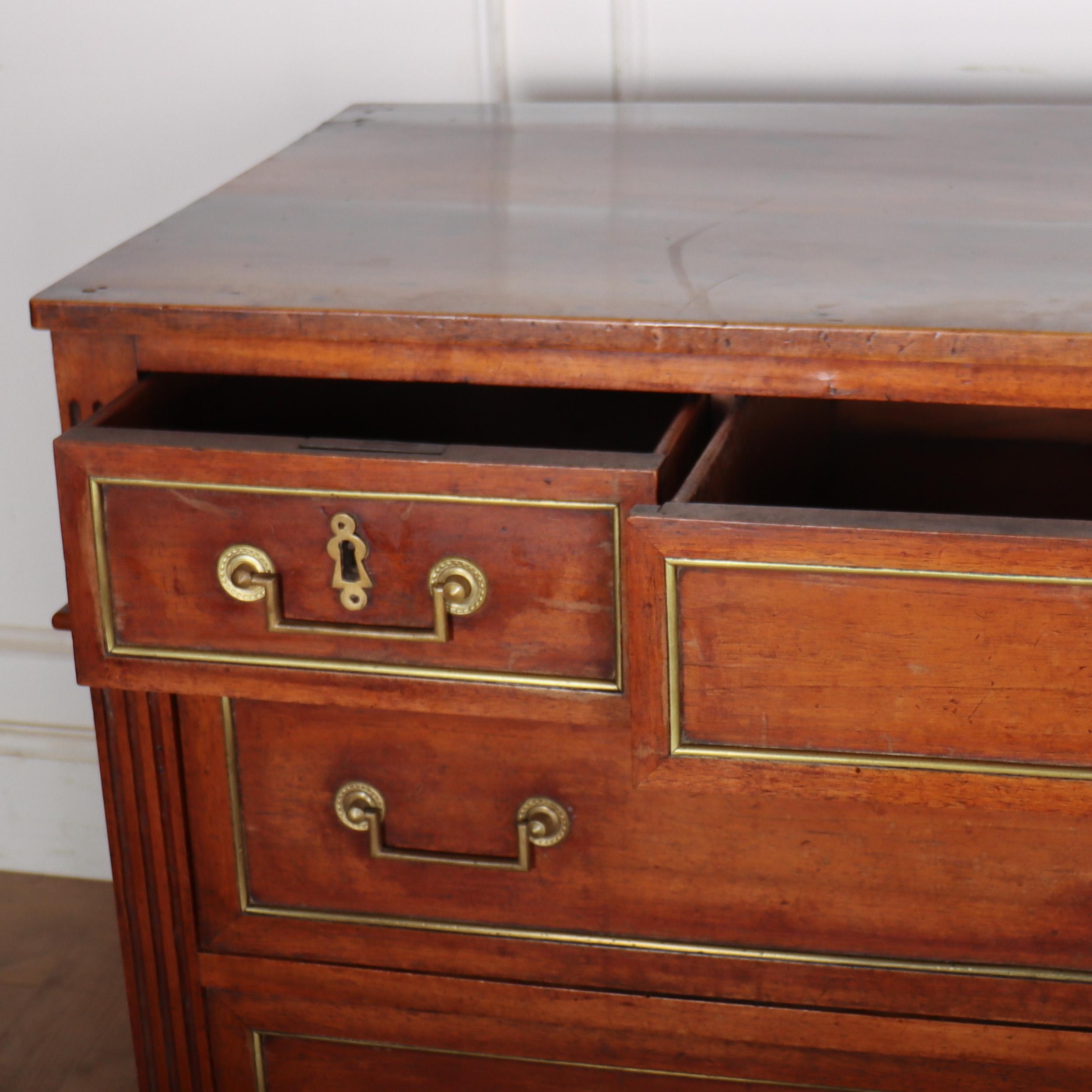 Louis XVI 18th Century French Fruitwood Commode For Sale 2