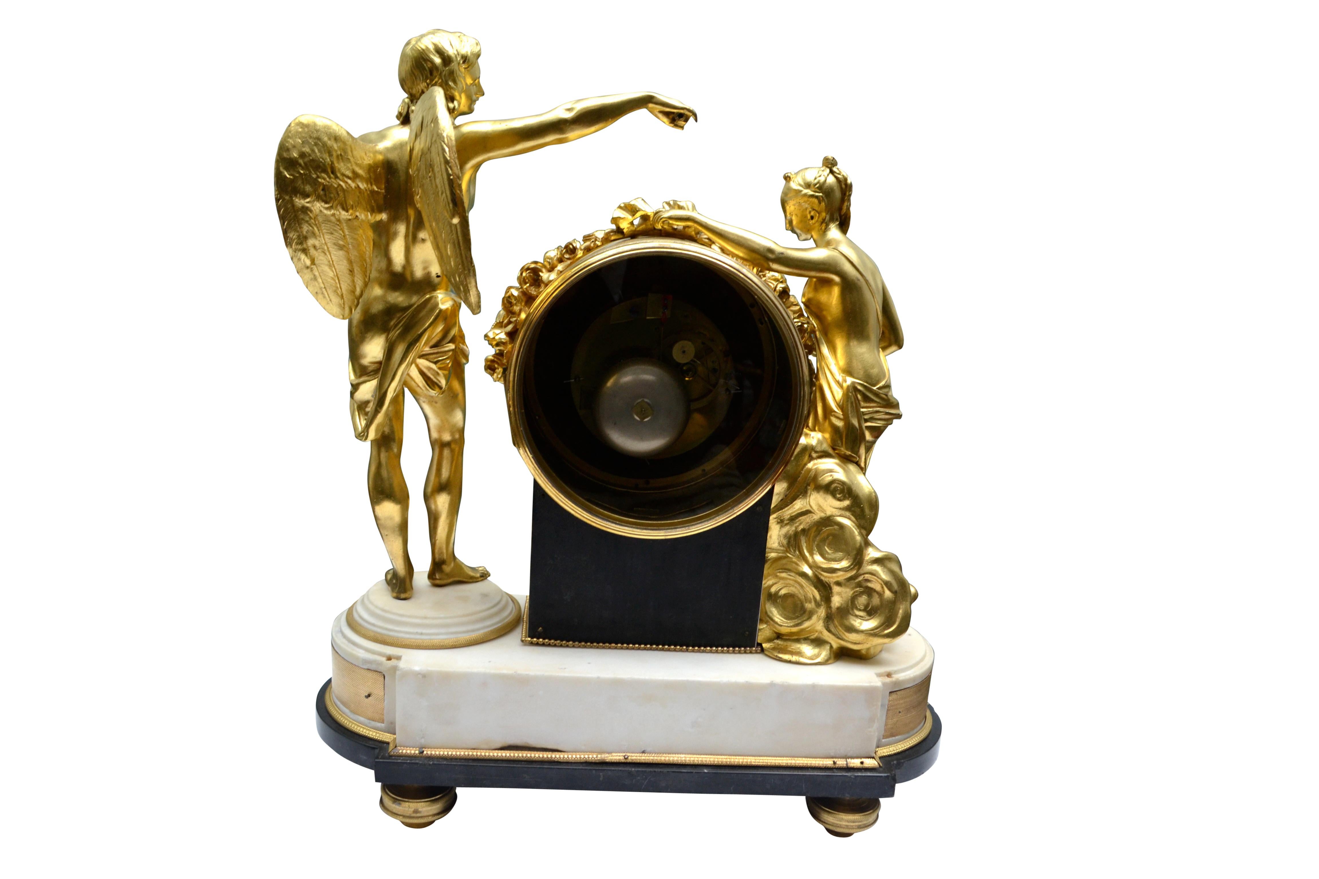 Louis XVI Allegorical Figurative Clock Depicting Venus Being Crowned by Amour In Good Condition For Sale In Vancouver, British Columbia