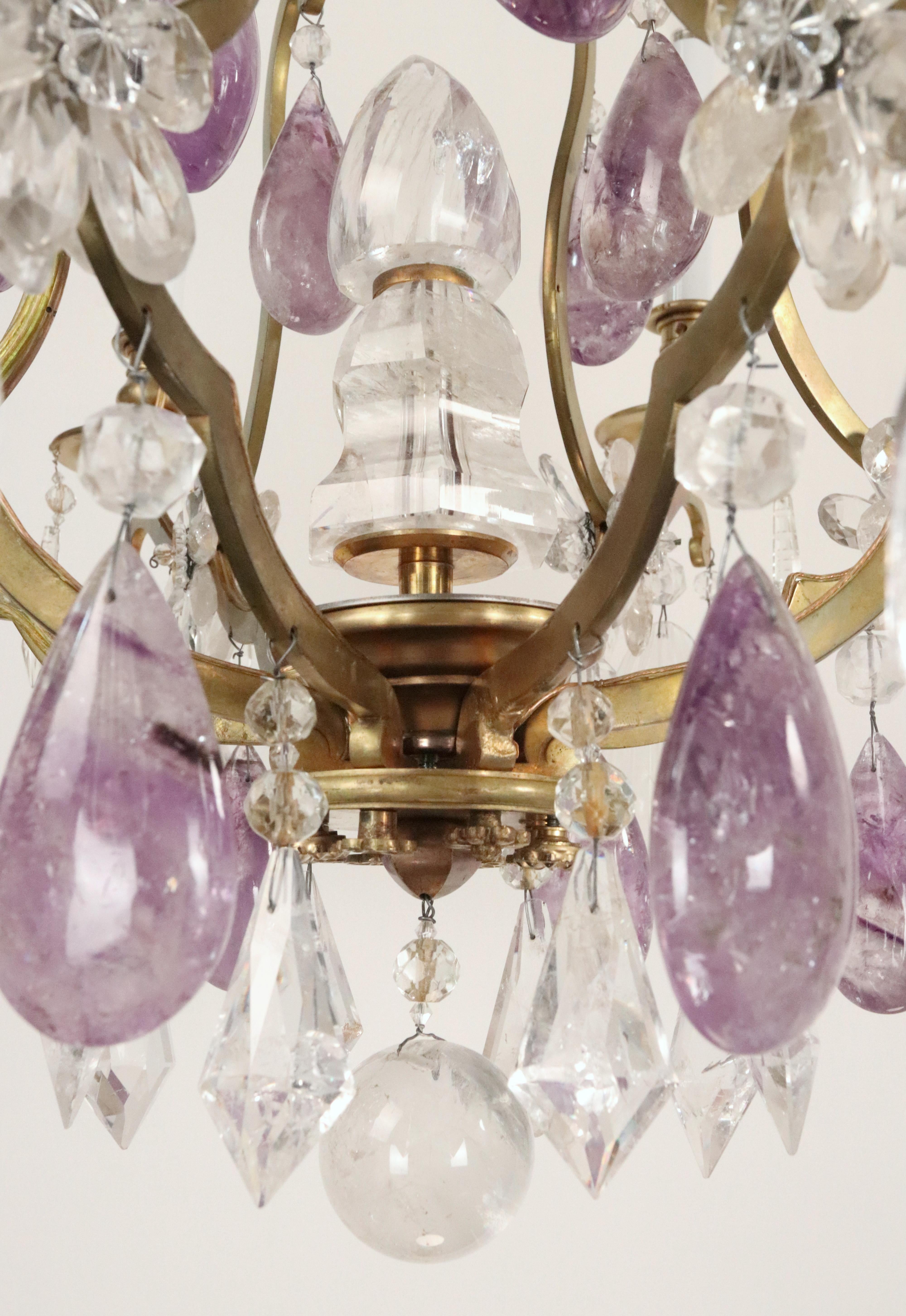 Lampadario Luigi XVI in bronzo con ametista e cristallo trasparente in vendita 5