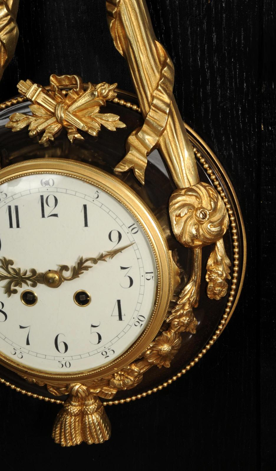 Reloj de pared Louis XVI Antique French Ormolu y Cartel de Bronce en venta 5