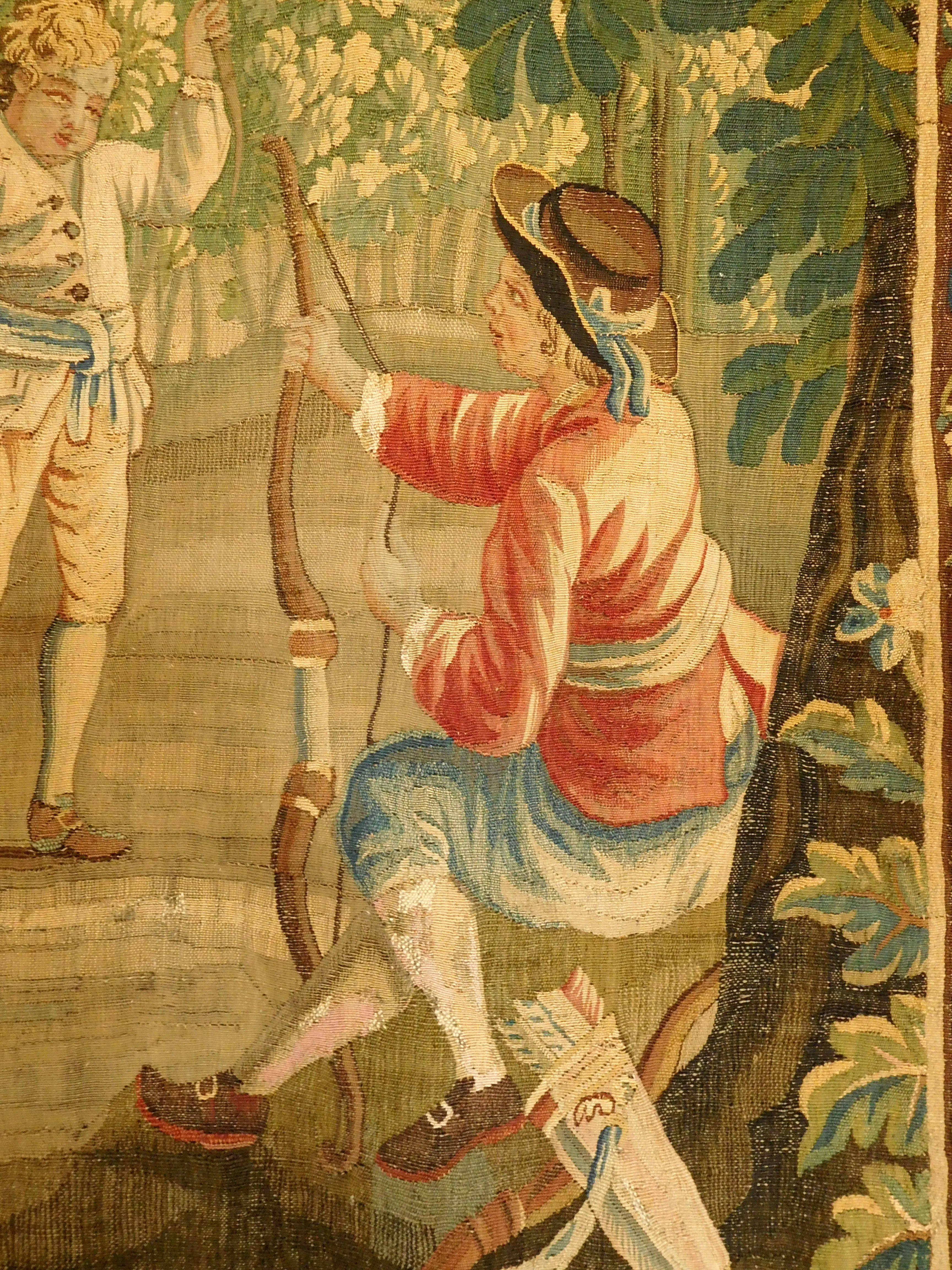Français Tapisserie Louis XVI en laine et soie d'Aubusson, 18e siècle : Jeux dans le parc en vente