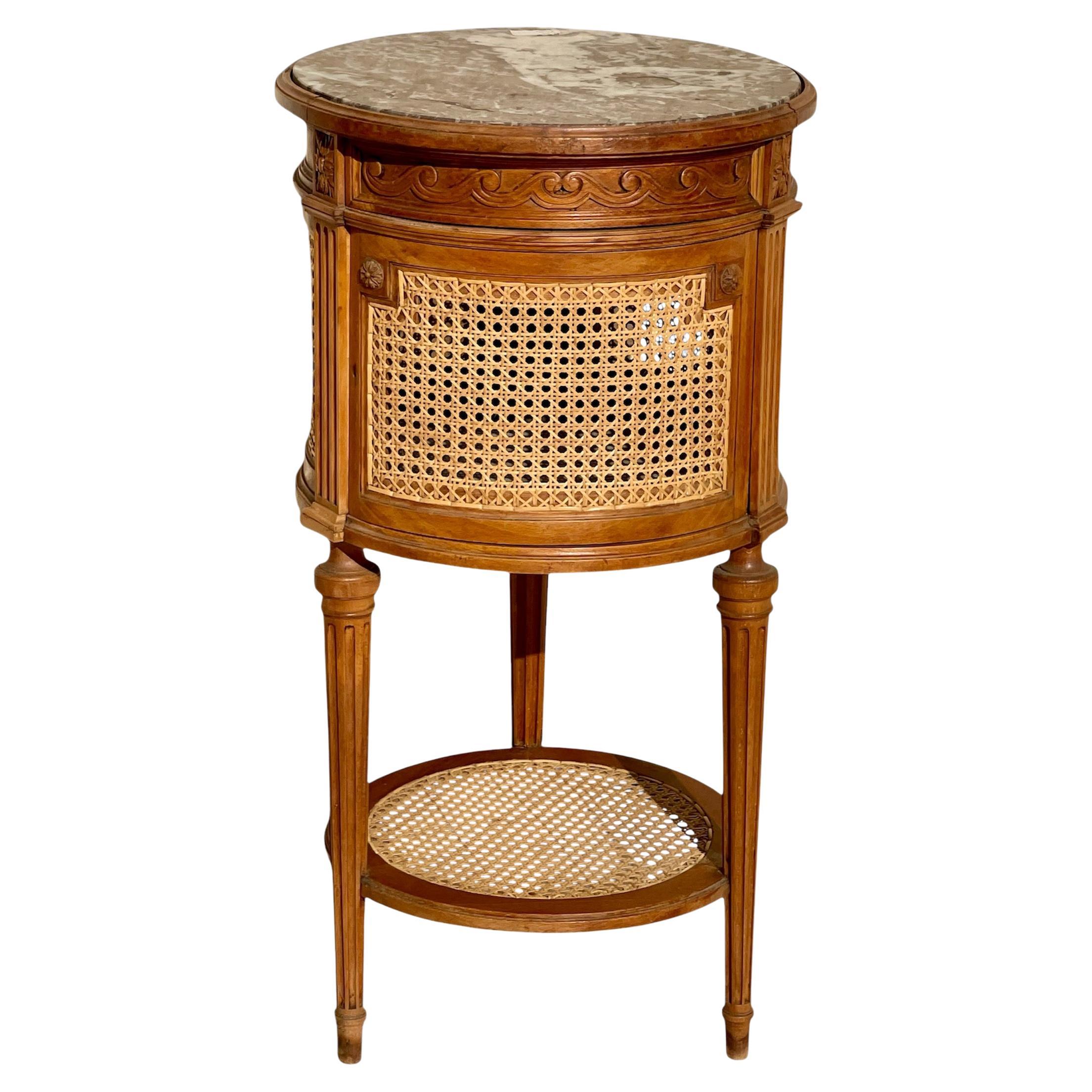 Table de chevet ou table de nuit Louis XVI