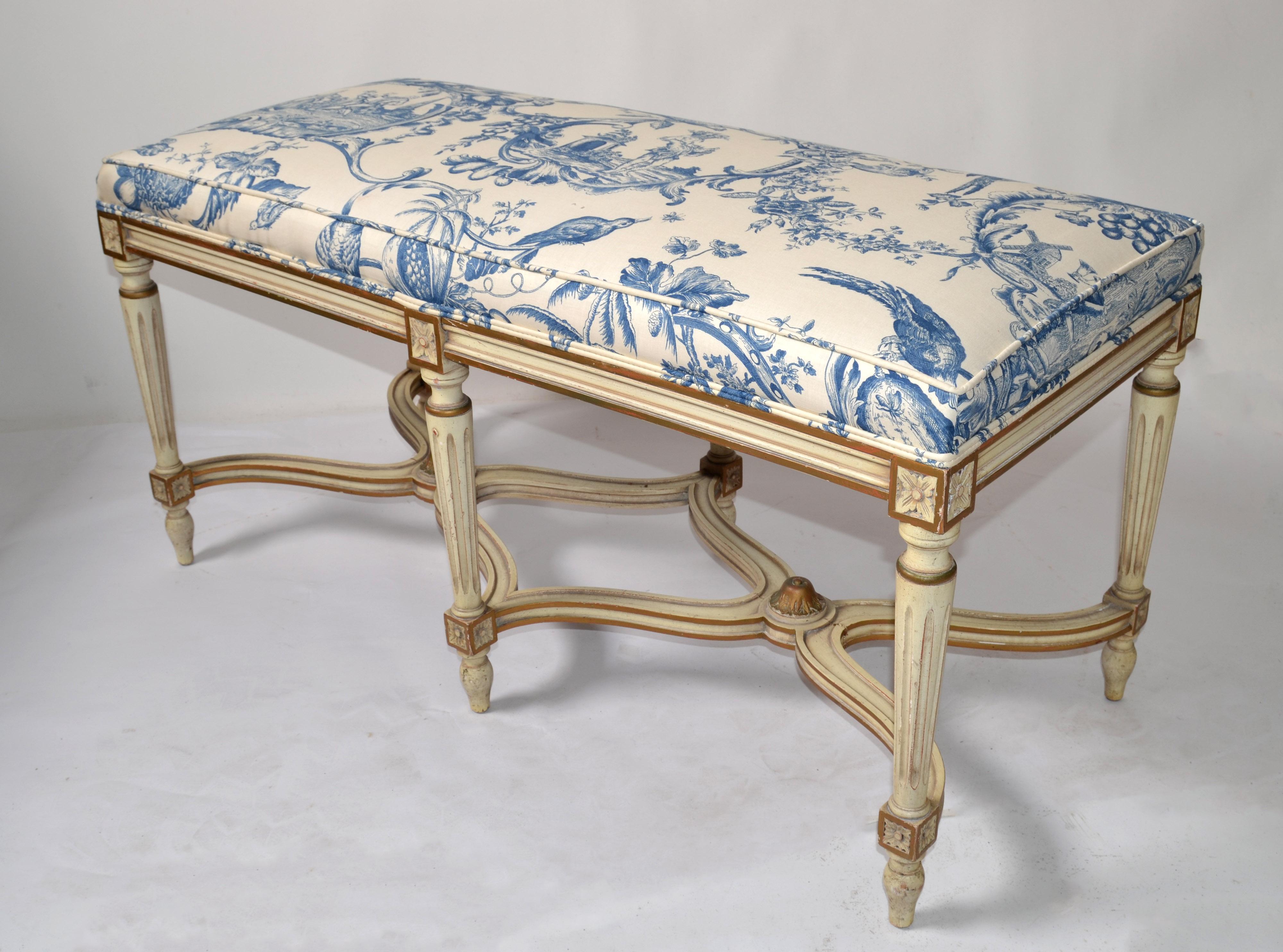 American Louis XVI Bench Karges Furniture Co. Hand Carved Hardwood Blue Motif Fabric For Sale