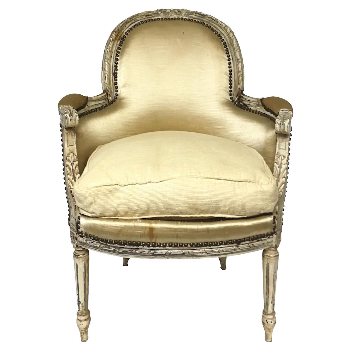 Louis XVI "Bergère" Armchair with Cream Silk Upholster Late 18th Century For Sale