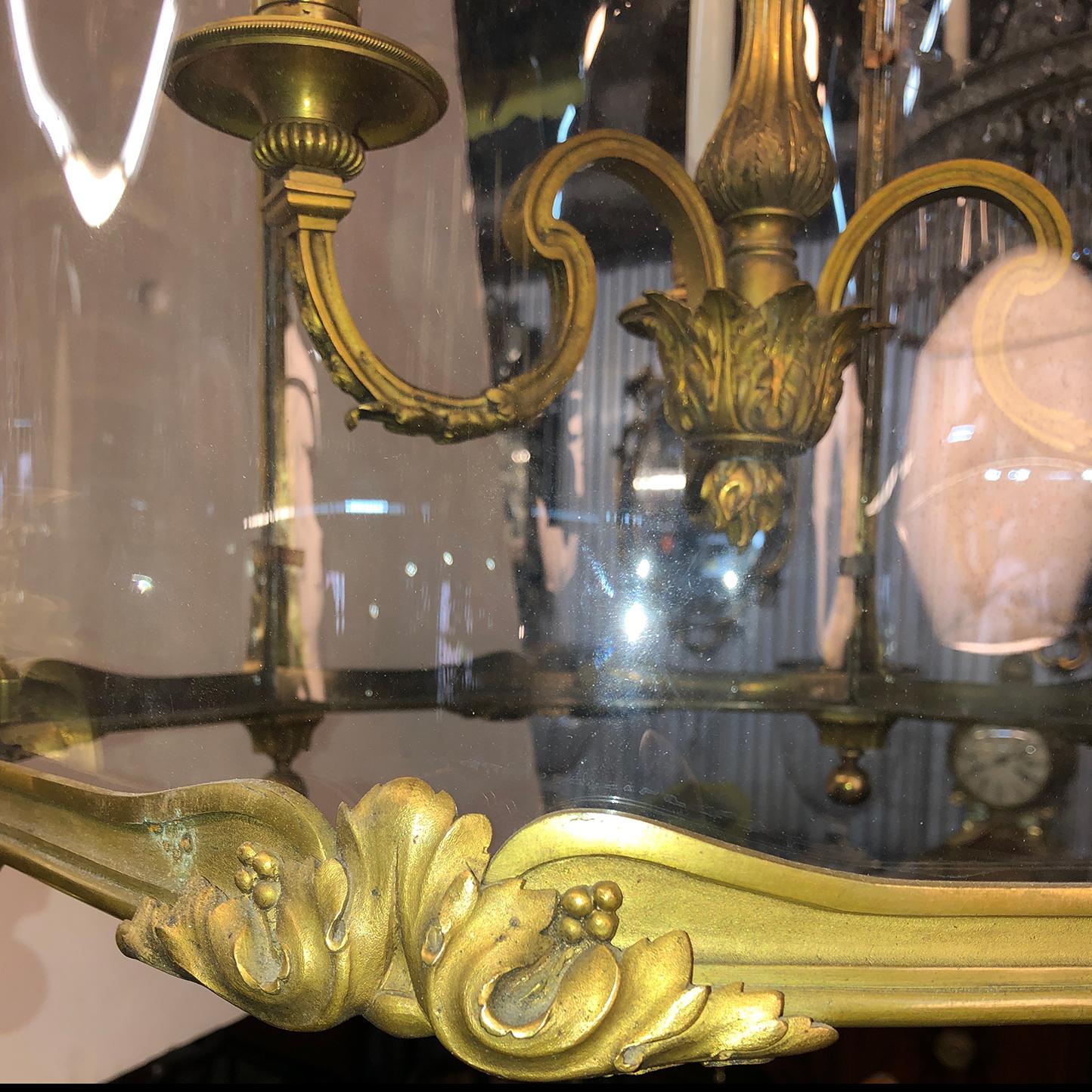 Lámpara de salón Luis XVI de bronce en Bueno estado para la venta en Westwood, NJ
