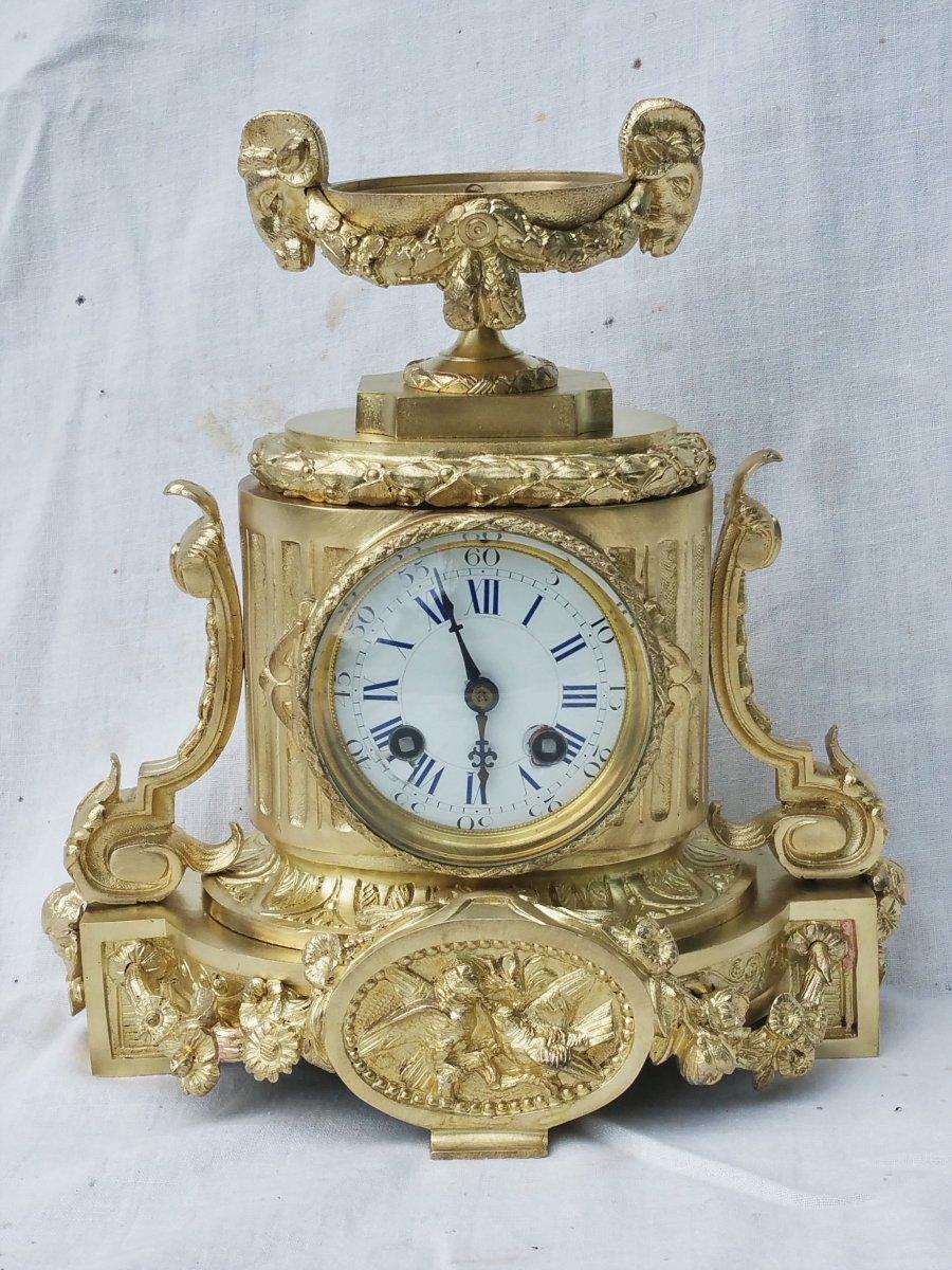 Louis XVI Bronze Table Pendulum Clock France, 19th Century In Fair Condition In Paris, FR