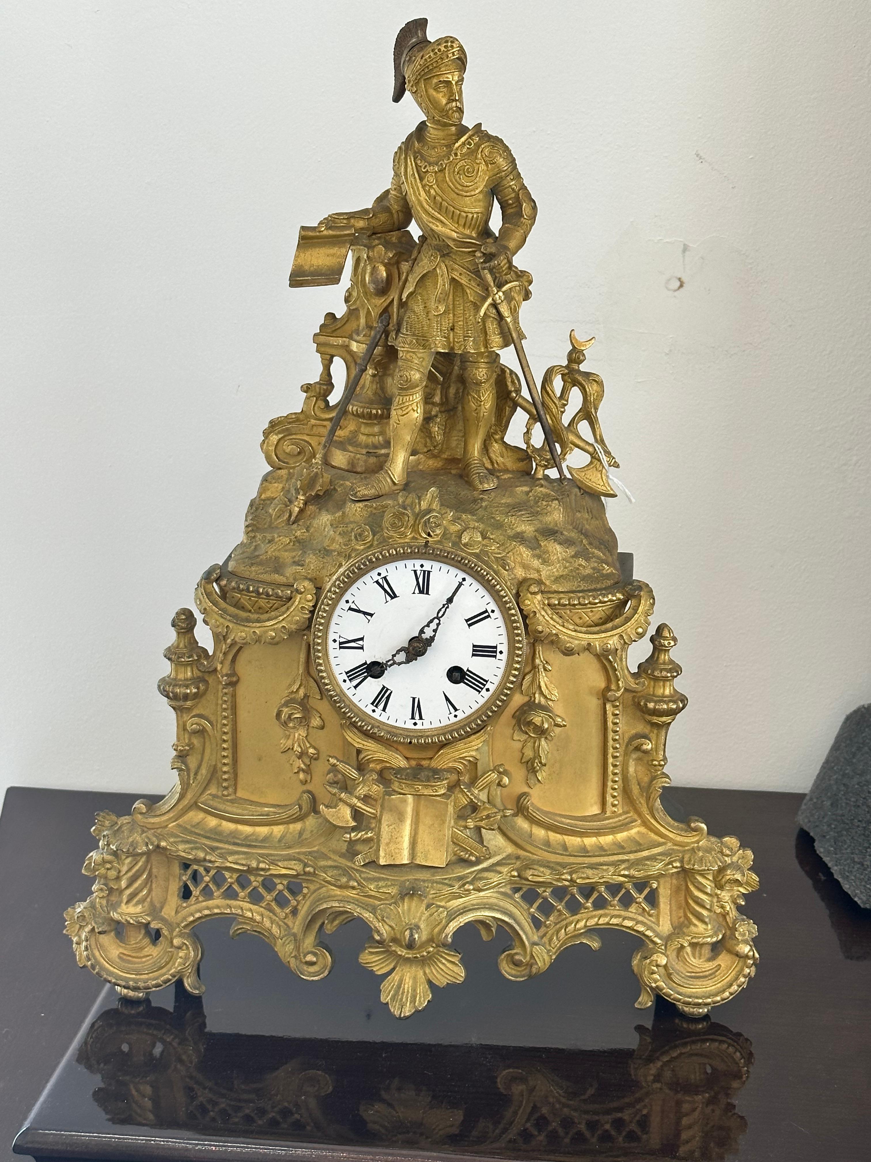 Incredible Louis XVI Bronze clock circa 1840, machine stamped Shaw Paris, this is an original piece of the period, depicting a standing warrior.