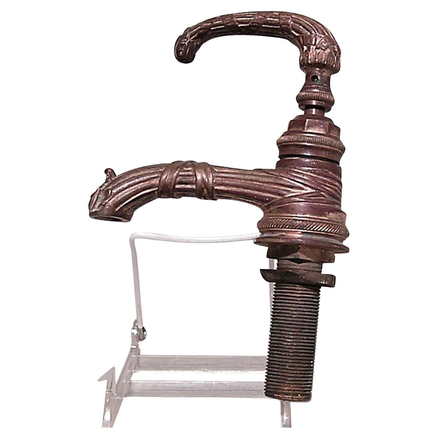 Robinet d'eau en bronze Louis XVI