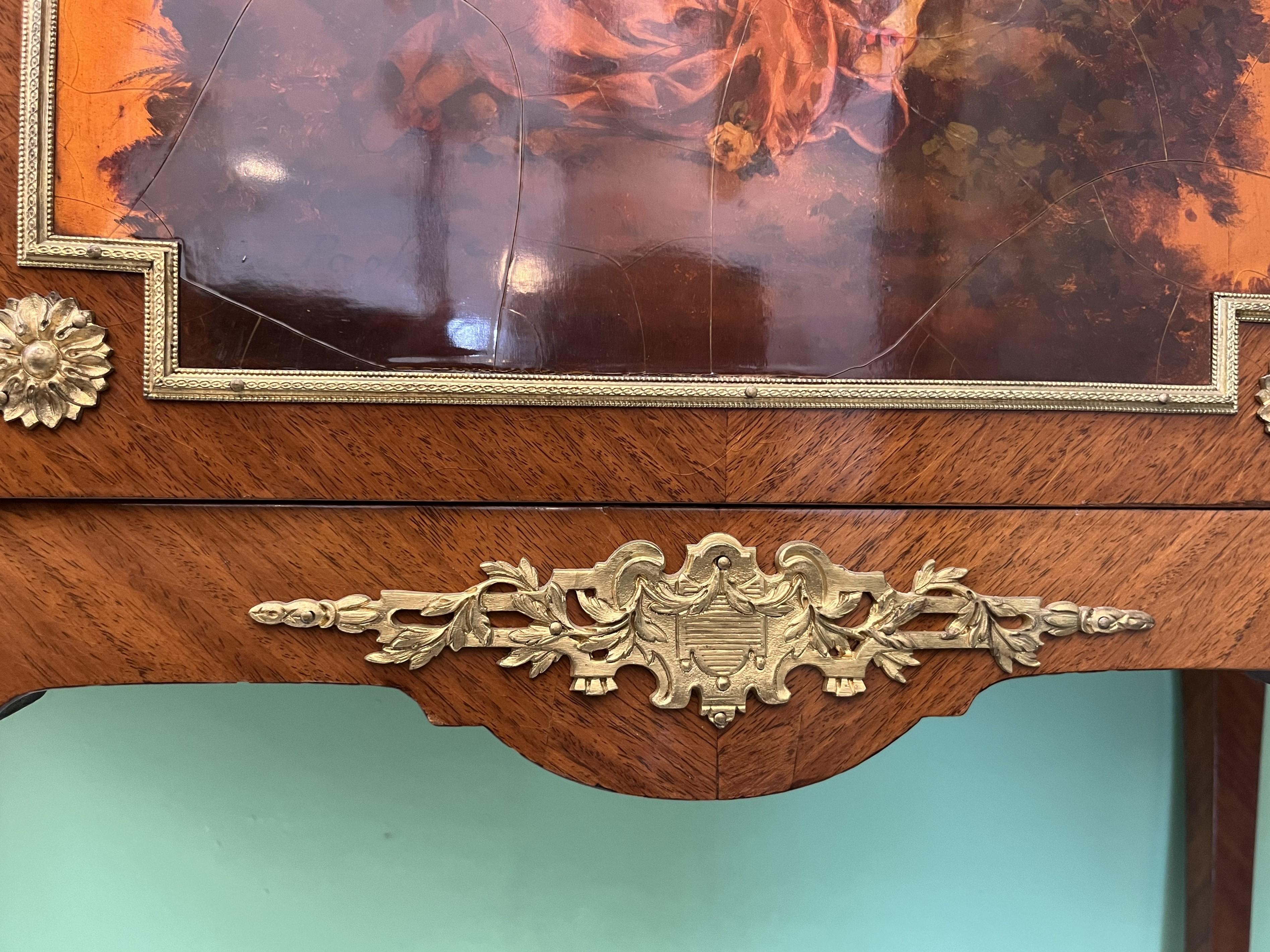 Meuble de rangement Louis XVI par Henry Dasson Bon état - En vente à Miami, FL