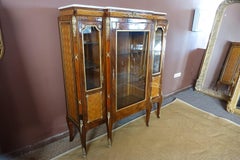 Louis XVI Cabinet