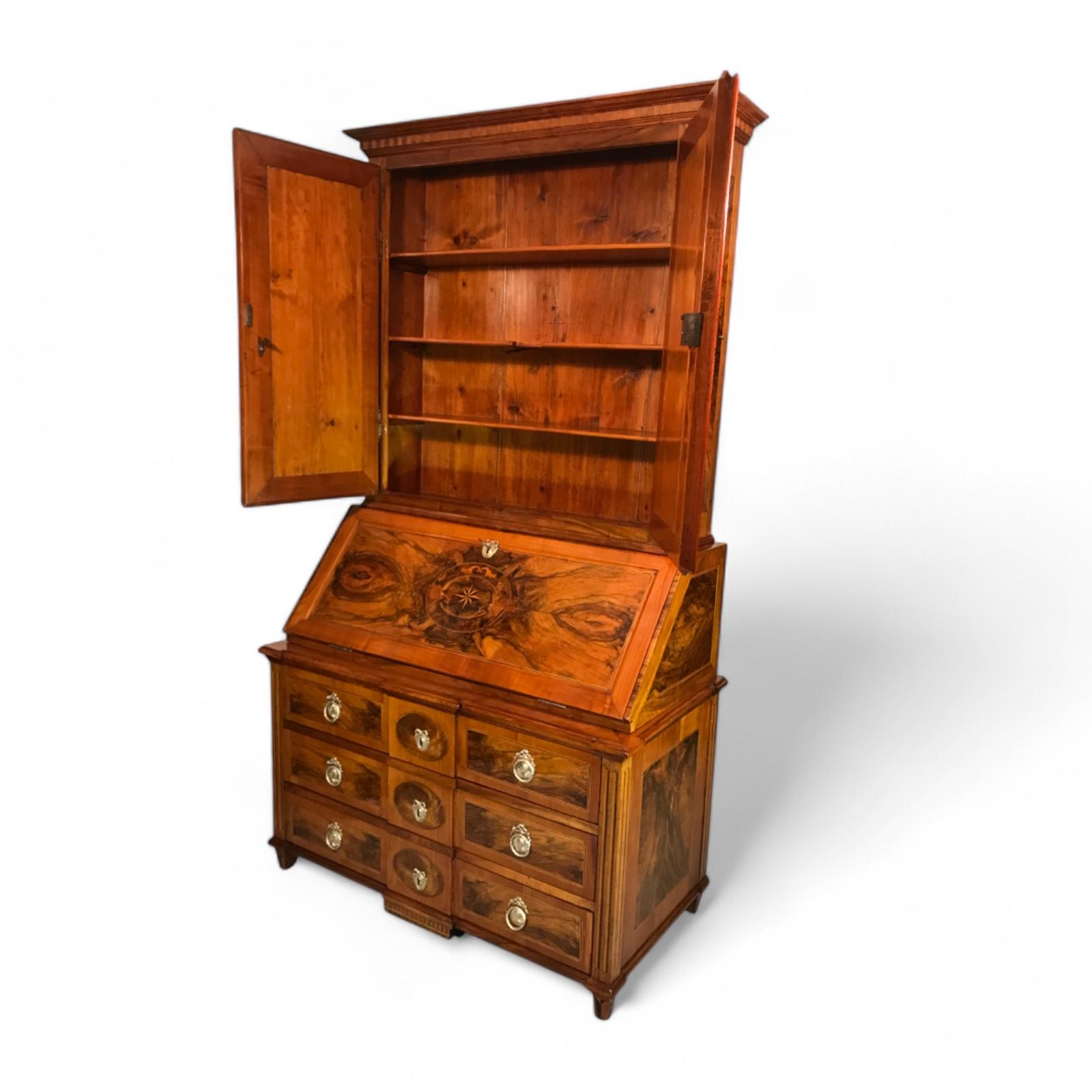 Louis XVI Cabinet with Secretaire, South Germany 1780 In Good Condition For Sale In Belmont, MA