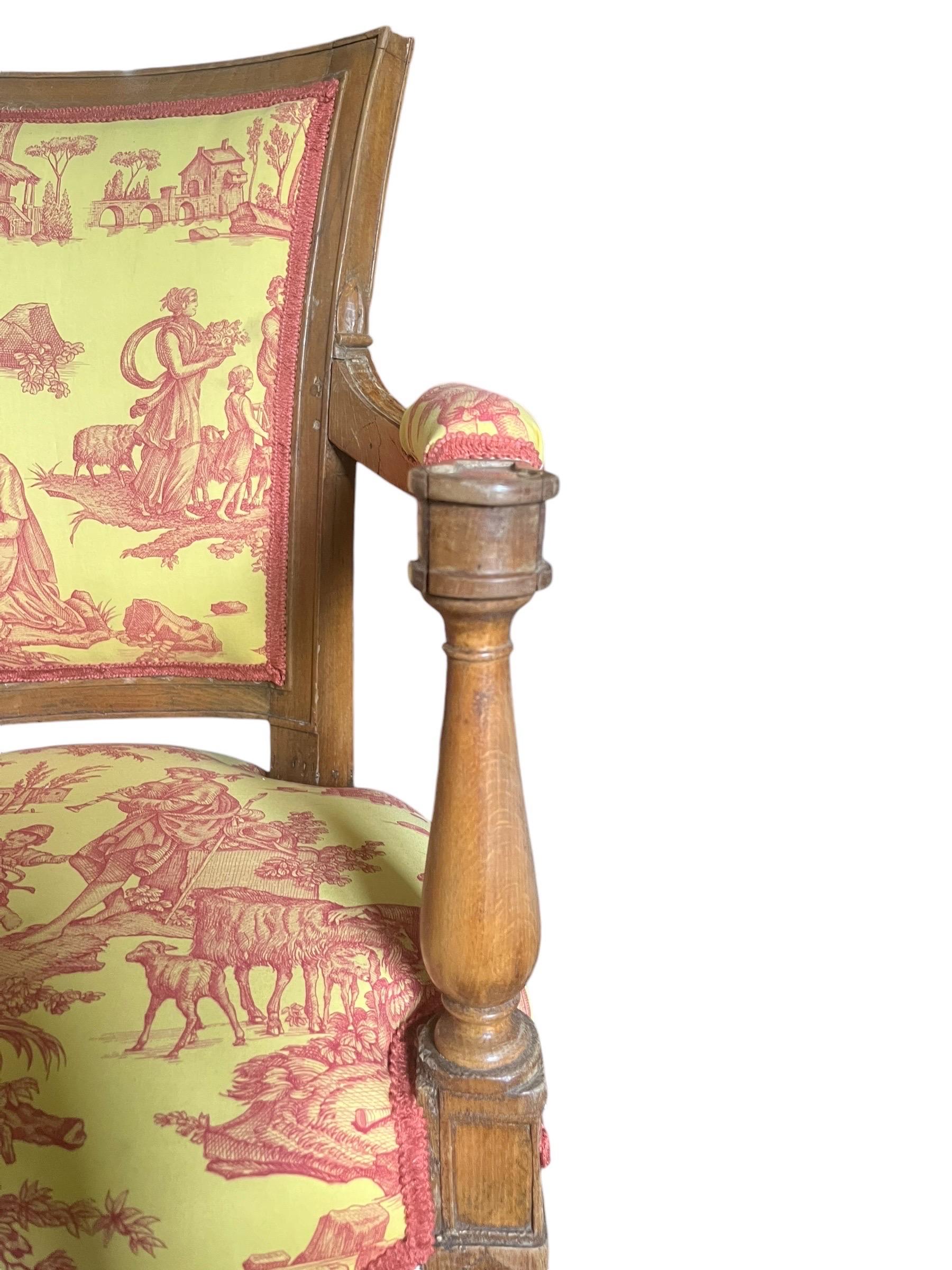 Sillón Luis XVI Cabriolet - Toile de Jouy amarillo y rojo rosado - Francia en Bueno estado para la venta en Beuzevillette, FR