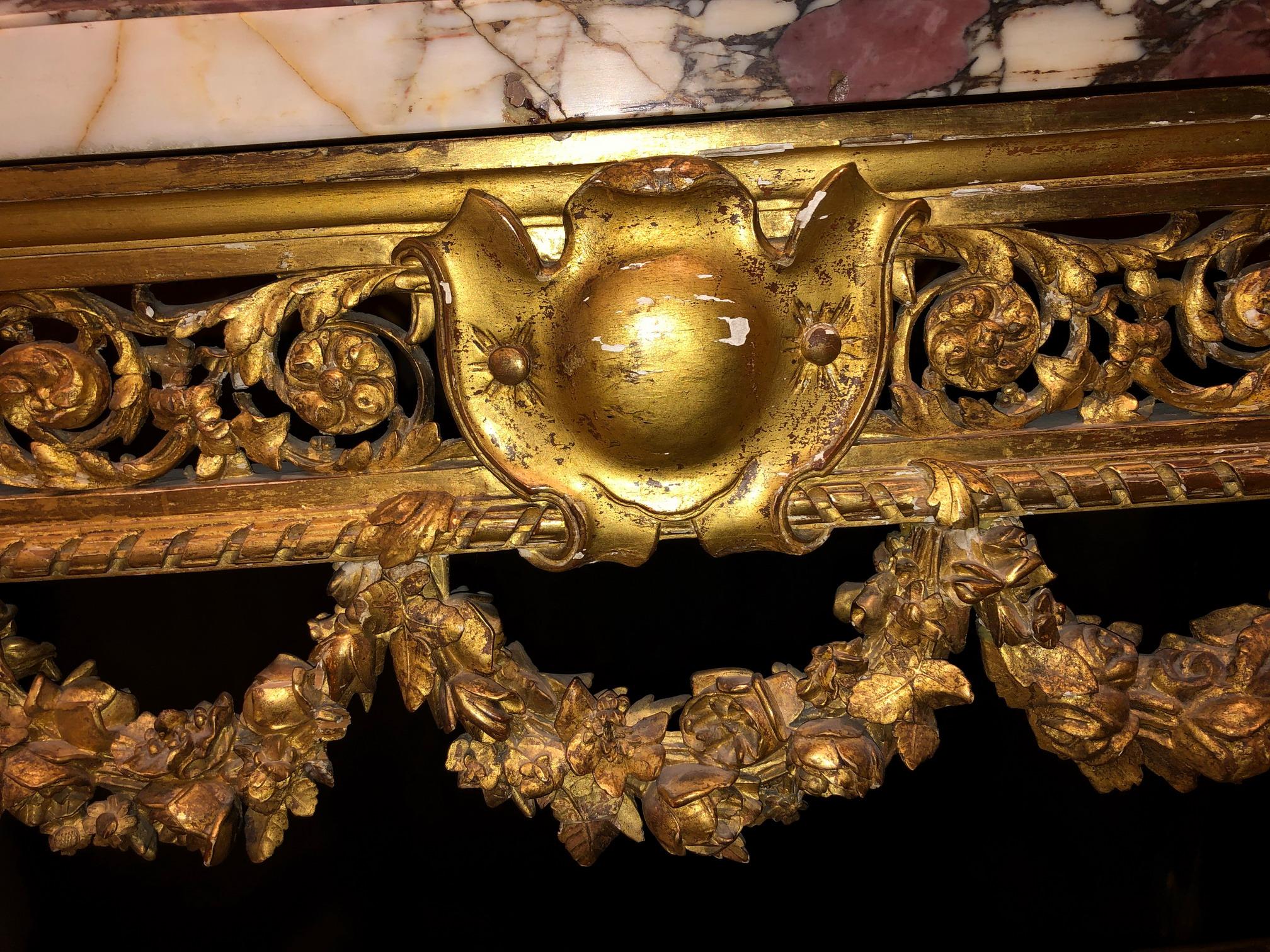French Louis XVI Carved Gilt Wood 