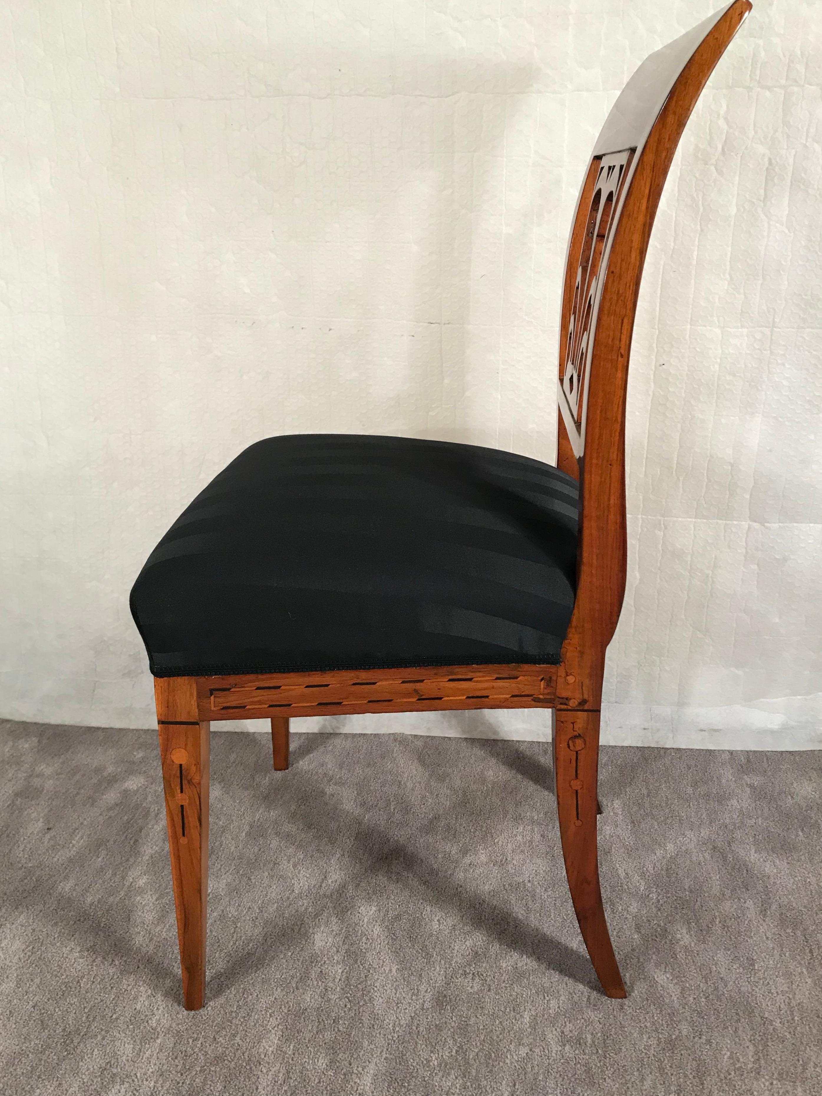 Walnut Louis XVI Chair, South Germany 1800