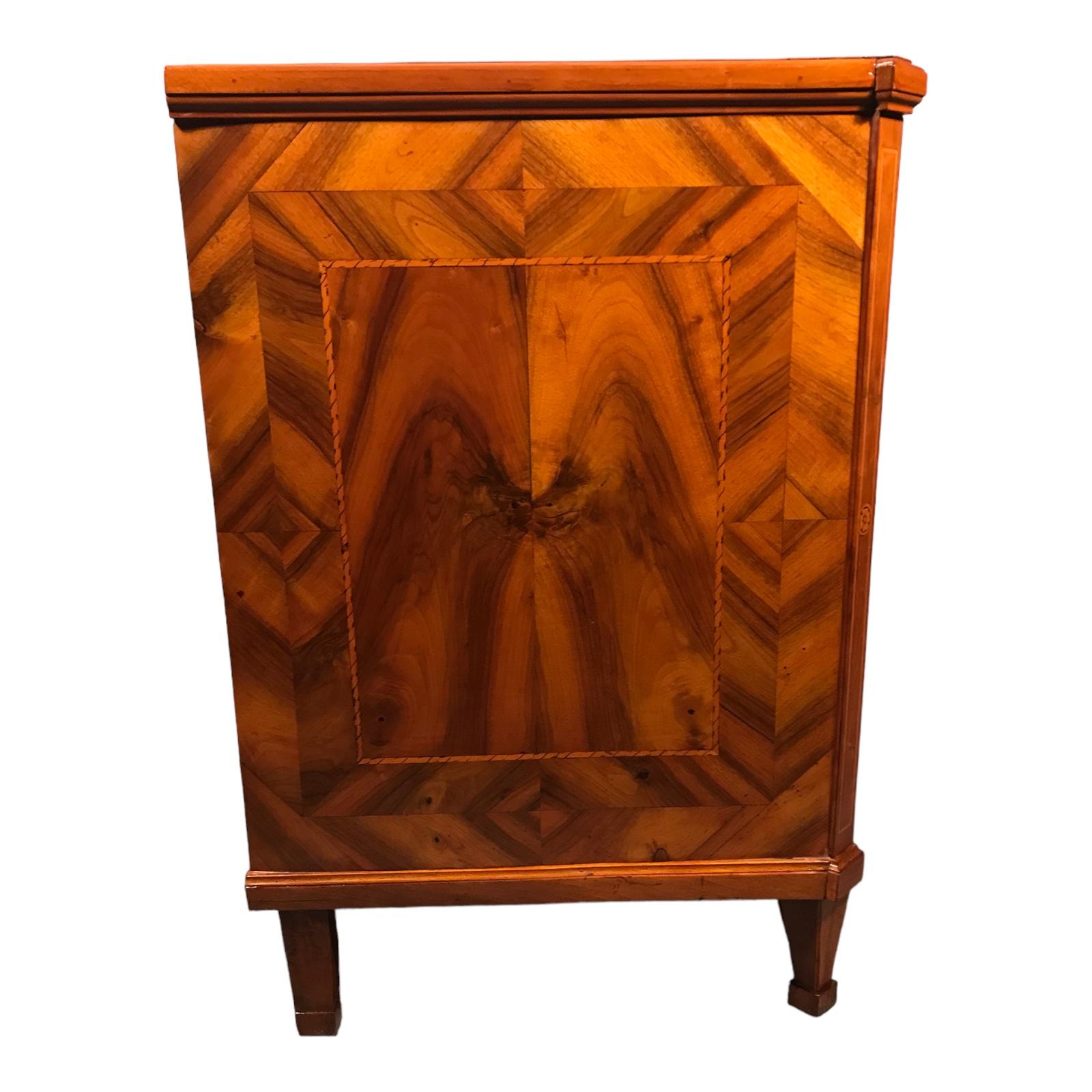 Marquetry Louis XVI Chest of Drawers, 1780 For Sale