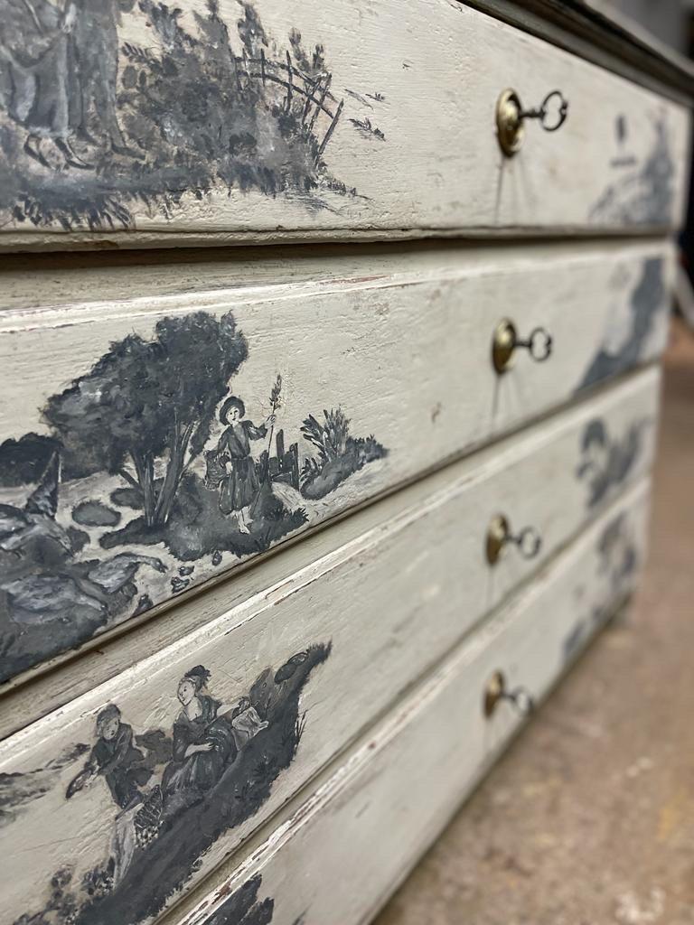 Louis XVI chest of drawers 18th century magnificent patina toile de jouy For Sale 3