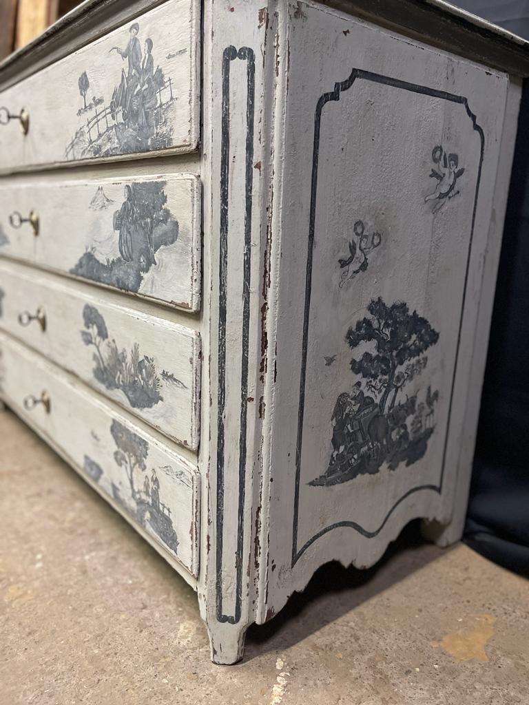 Louis XVI chest of drawers 18th century magnificent patina toile de jouy For Sale 1