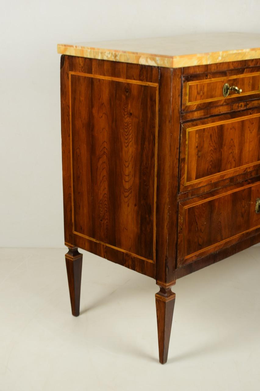 Louis XVI Chest of Drawers in Rosewood with Siena Yellow Marble For Sale 9