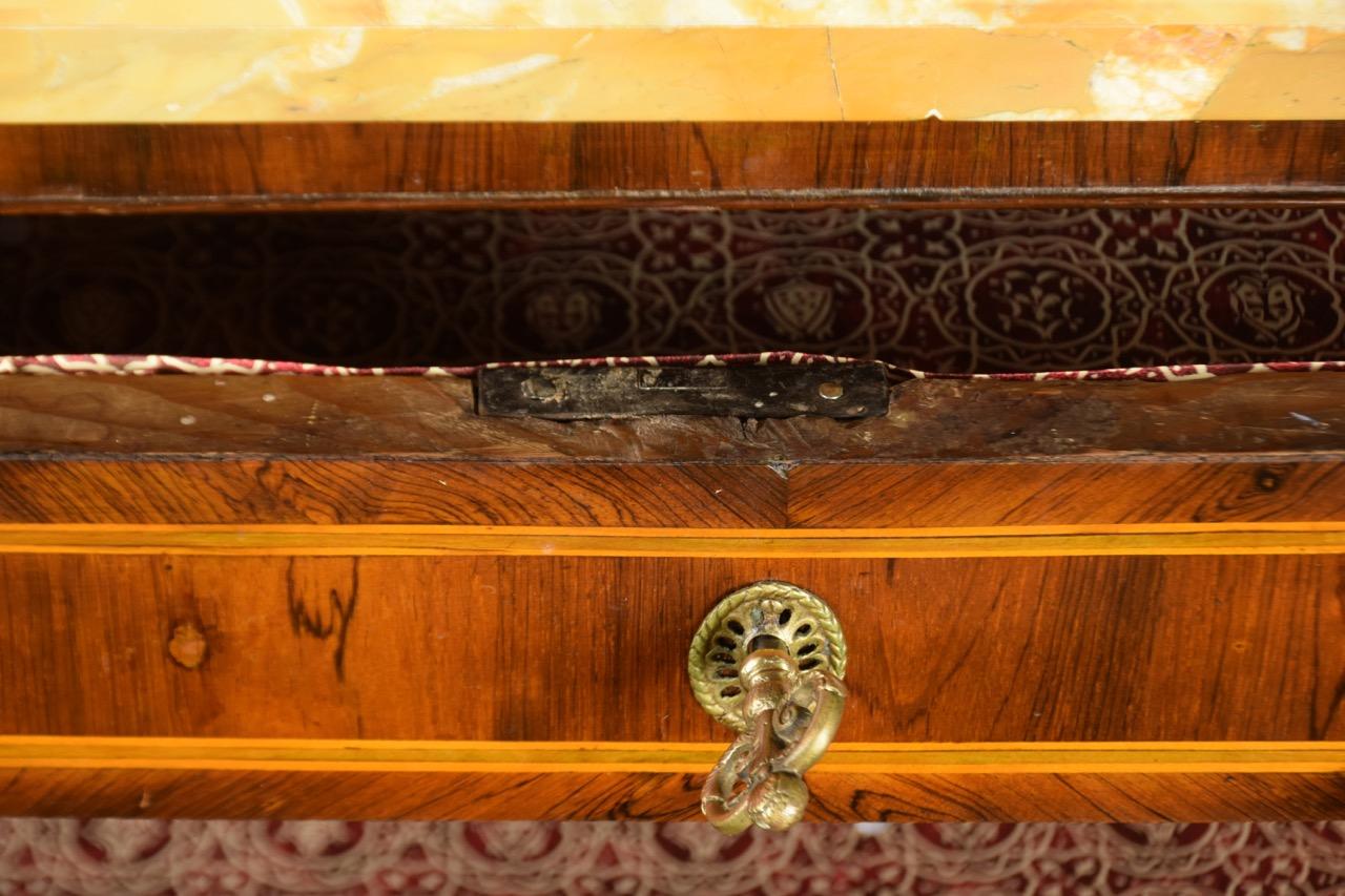 18th Century Louis XVI Chest of Drawers in Rosewood with Siena Yellow Marble For Sale