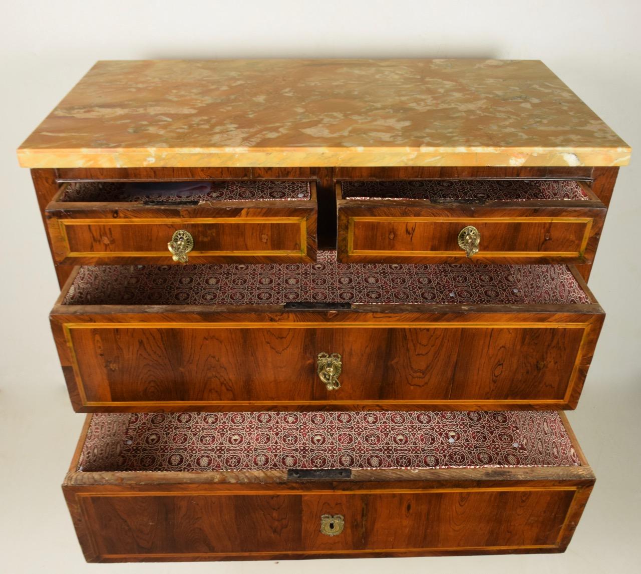 Louis XVI Chest of Drawers in Rosewood with Siena Yellow Marble For Sale 1
