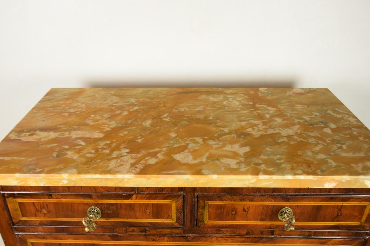 Louis XVI Chest of Drawers in Rosewood with Siena Yellow Marble For Sale 2